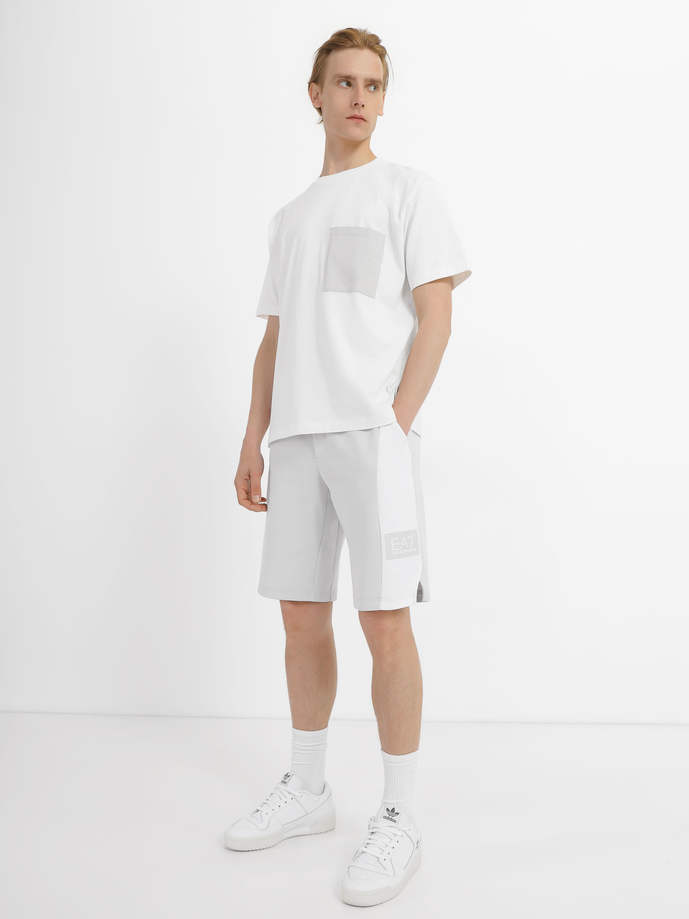 Шорты EA7 Tonal Block модель 3RPS65-PJF3Z-1941 Фото