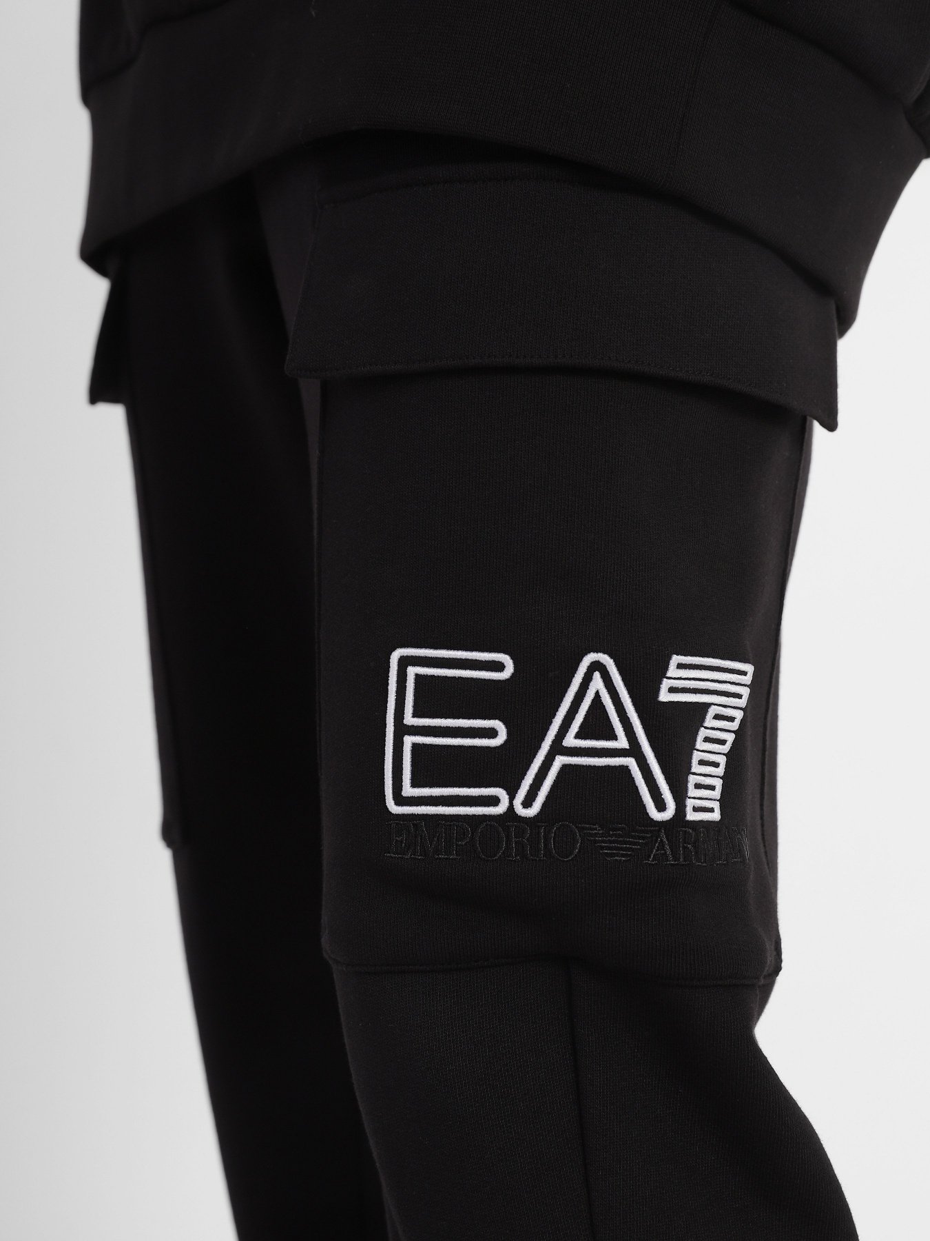 Штани спортивні EA7 Logo Series модель 3RUP54-PJEQZ-0200 Фото