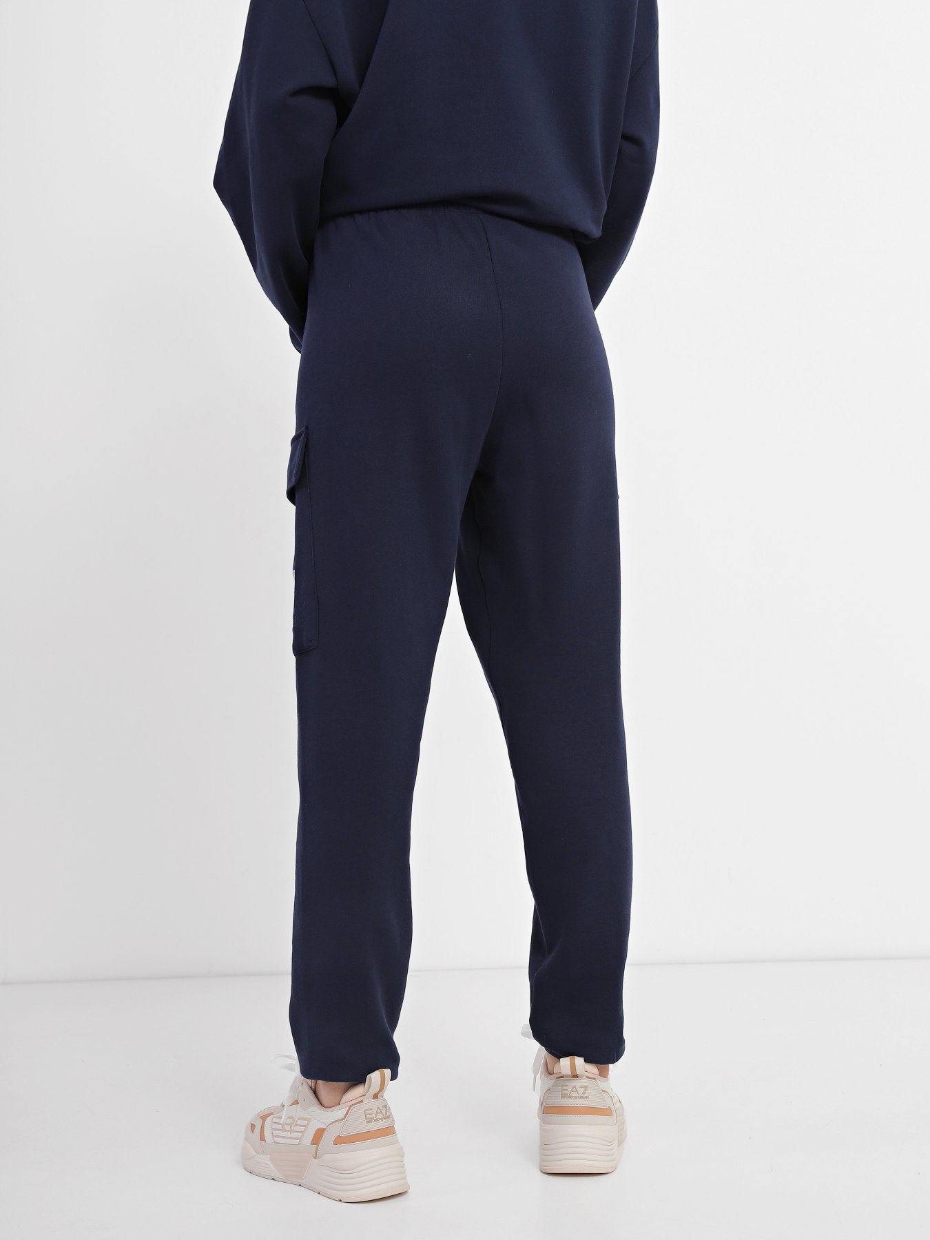 Спортивні штани EA7 Logo Series модель 3RUP54-PJEQZ-0554 Спортивні штани EA7 Logo Series модель 3RUP54-PJEQZ-0554 Фото