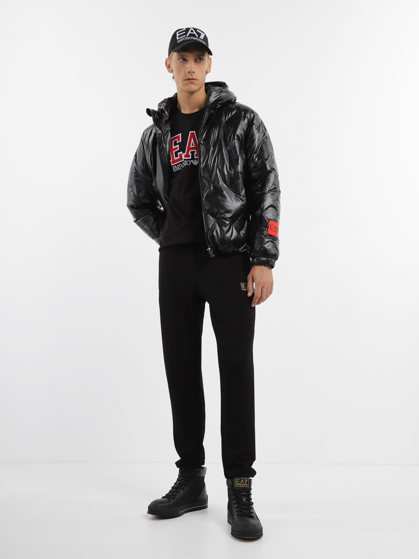 Спортивні штани EA7 Gold Label модель 6RPP70-PJG1Z-1200 Спортивні штани EA7 Gold Label модель 6RPP70-PJG1Z-1200 Фото