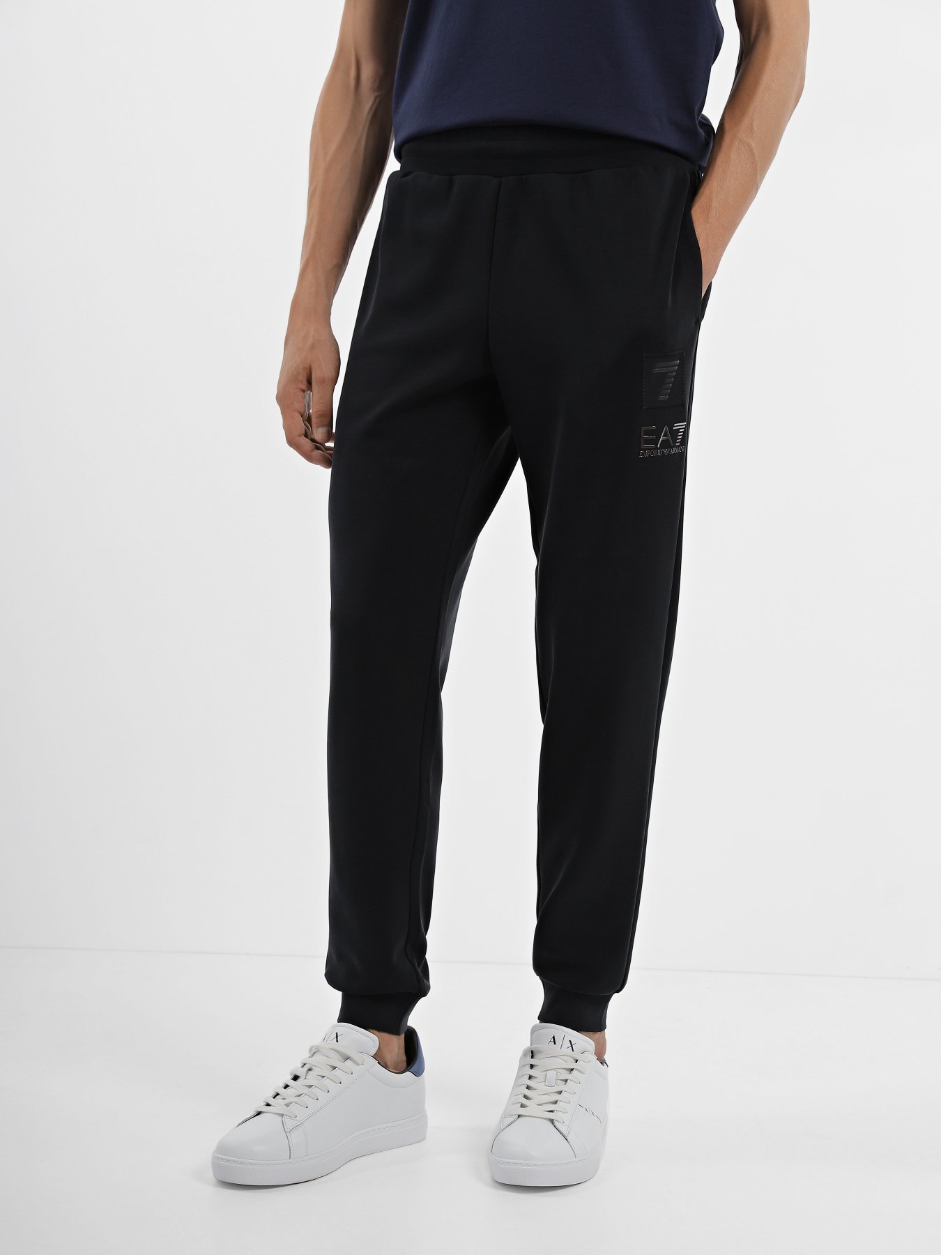 Спортивні штани EA7 Sport Comfort модель 6RPP75-PJGEZ-1200 Спортивні штани EA7 Sport Comfort модель 6RPP75-PJGEZ-1200 Фото