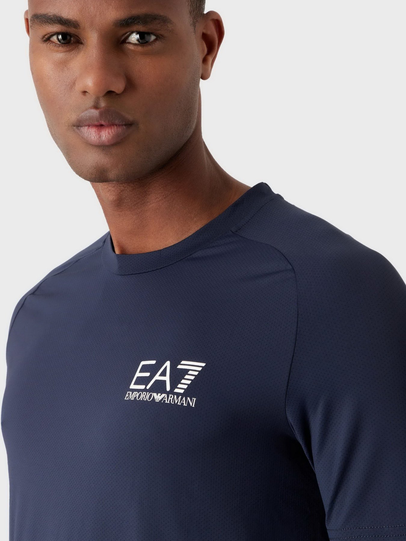 Спортивна футболка EA7 VENTUS7 Tennis Pro модель 8NPT22-PJEMZ-1554 Спортивна футболка EA7 VENTUS7 Tennis Pro модель 8NPT22-PJEMZ-1554 Фото