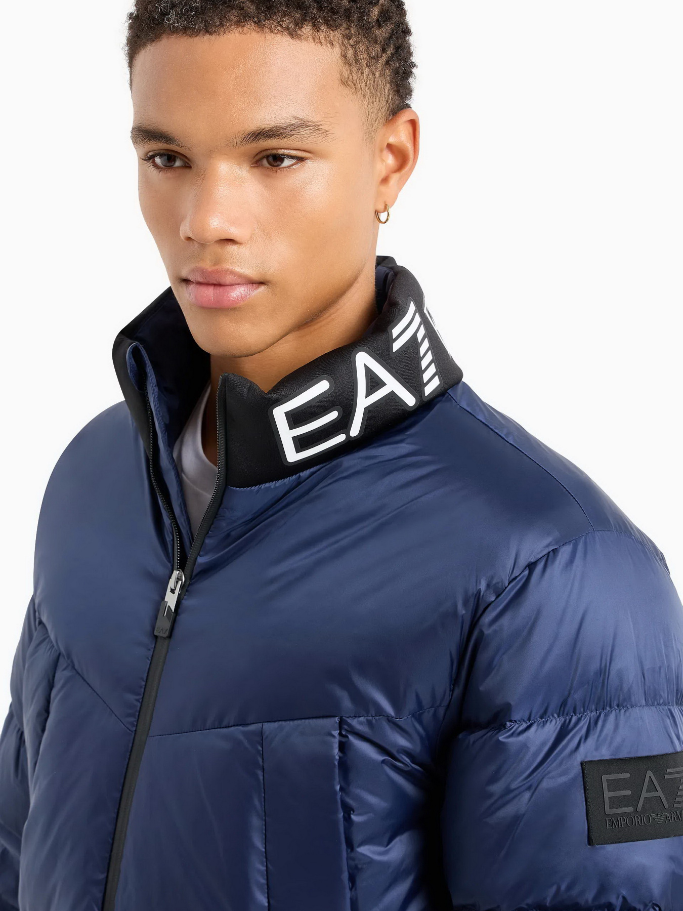 Пуховик EA7 модель 6RPB33-PNEOZ-1554 Фото