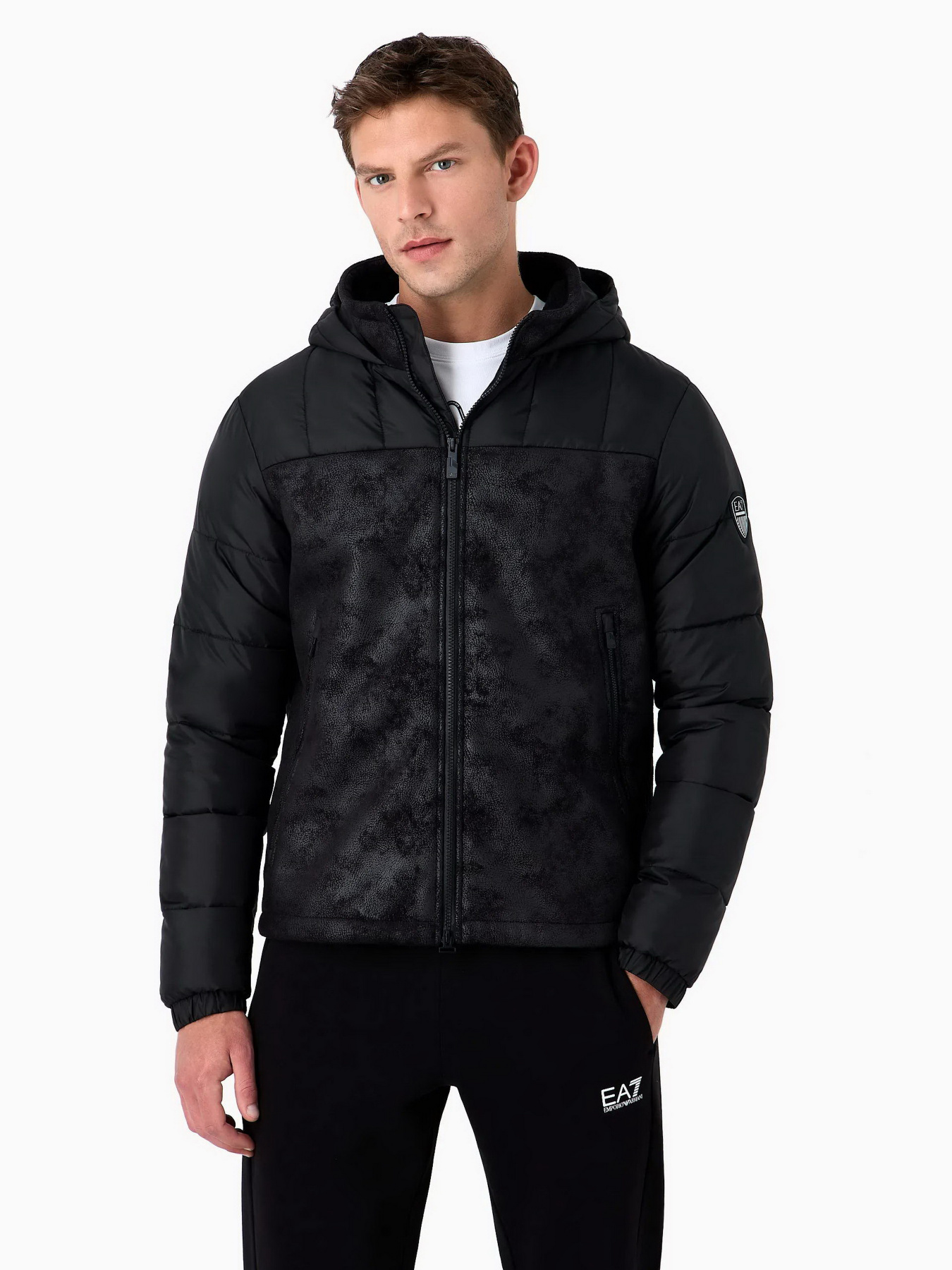 Зимняя куртка EA7 модель 6RPBA5-PN54Z-1200 Фото