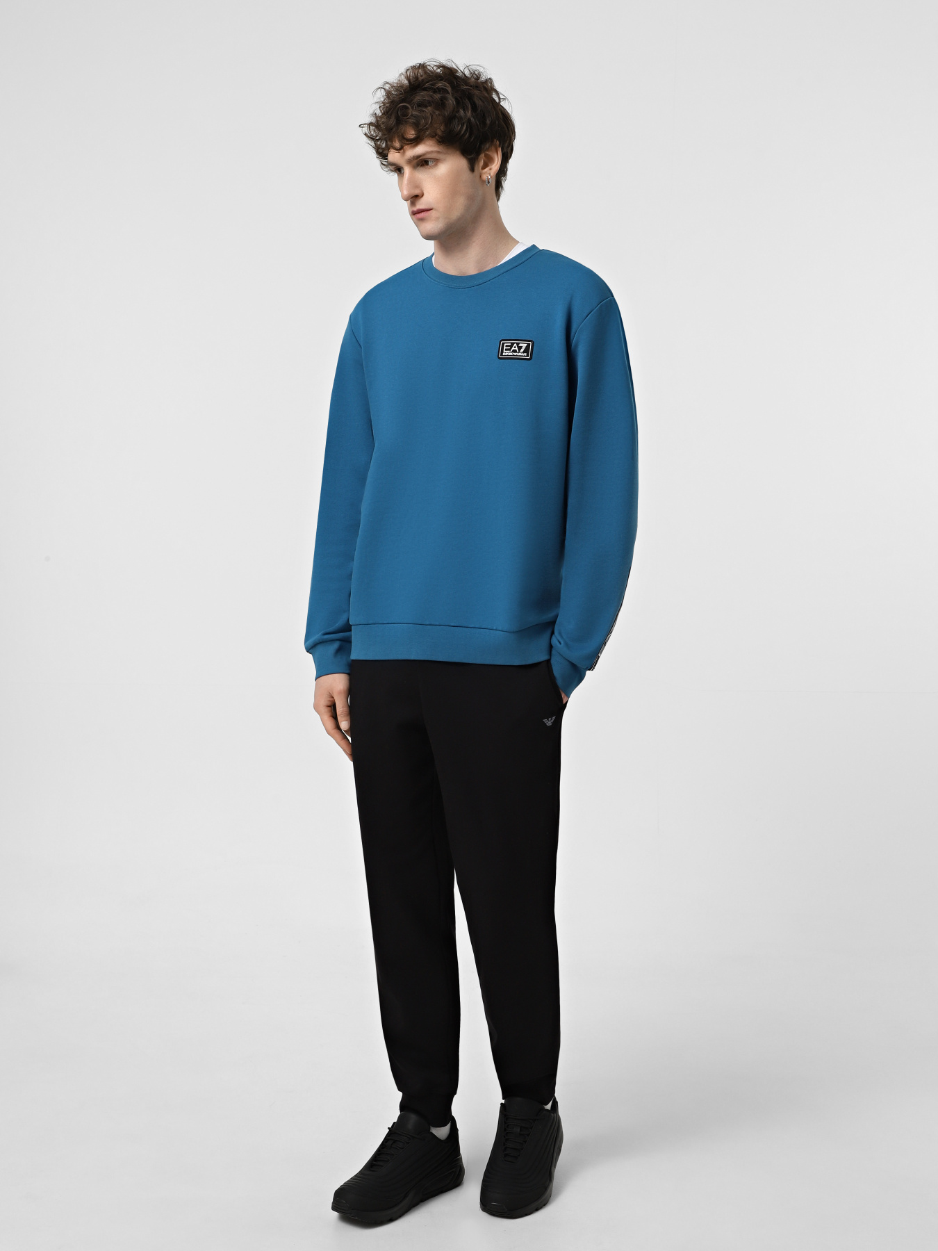 Свитшот EA7 Logo Series модель 6RPM14-PJ07Z-1584 Фото