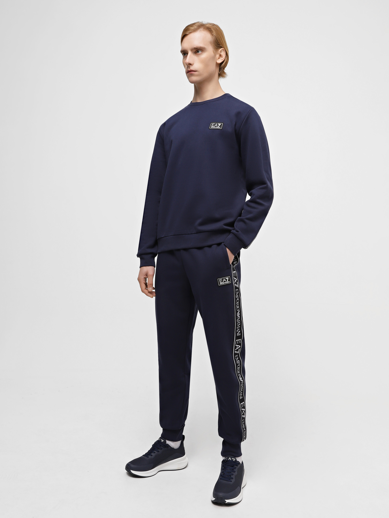 Штаны спортивные EA7 Logo Series модель 6RPP55-PJ07Z-1554 Фото