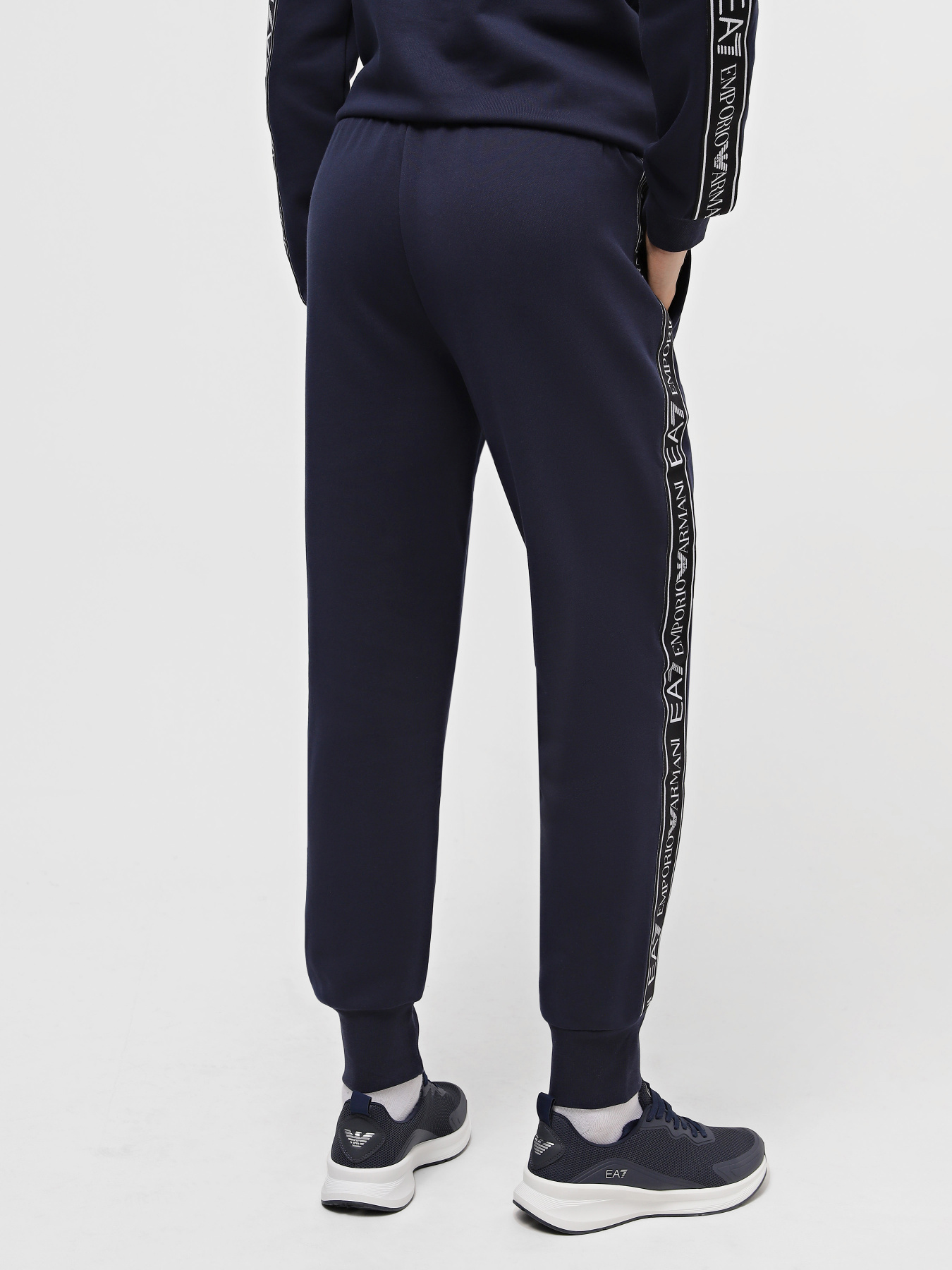 Спортивні штани EA7 Logo Series модель 6RPP55-PJ07Z-1554 Фото