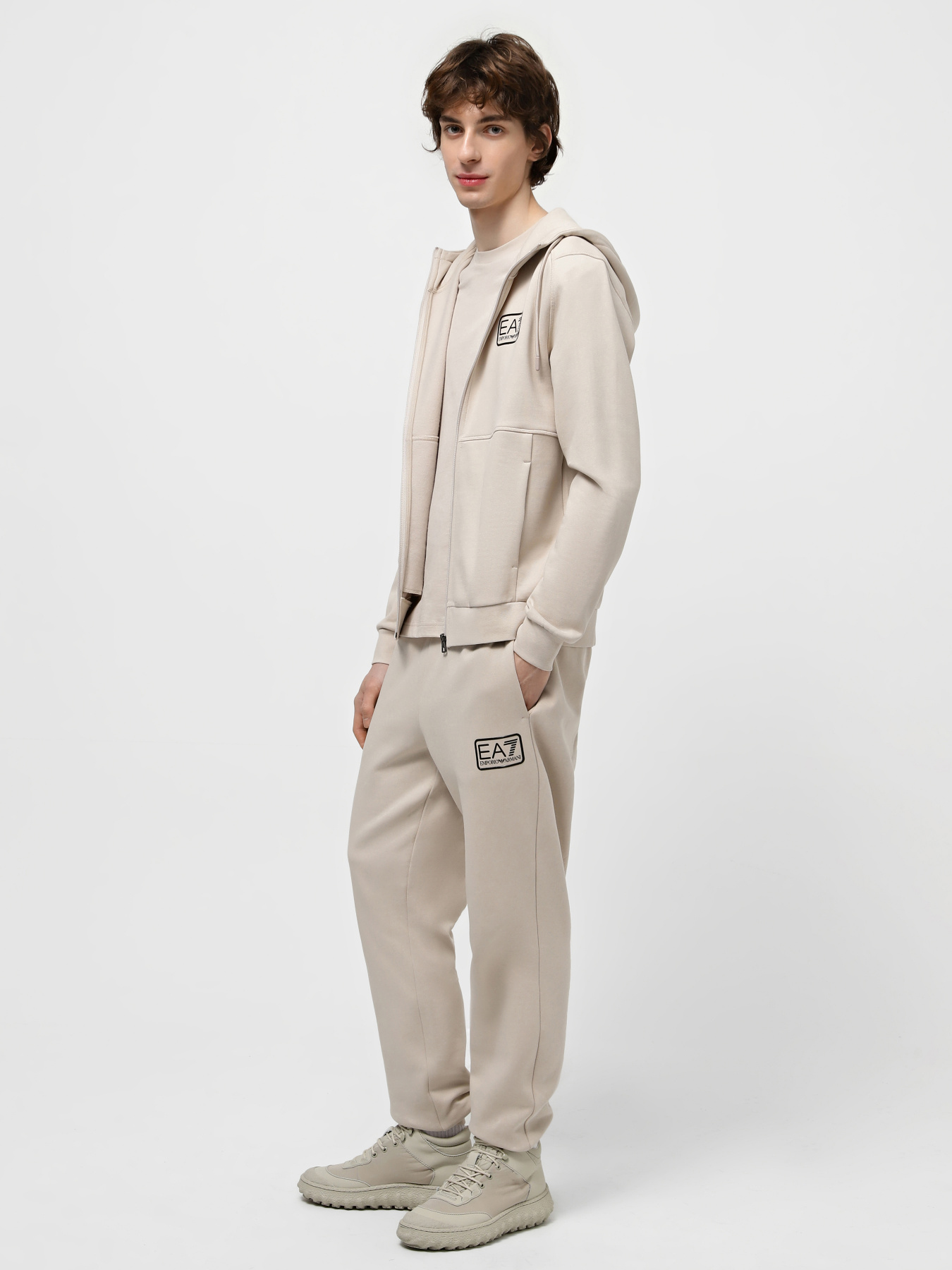 Спортивний костюм EA7 модель 6RPV68-PJ07Z-1716 Фото