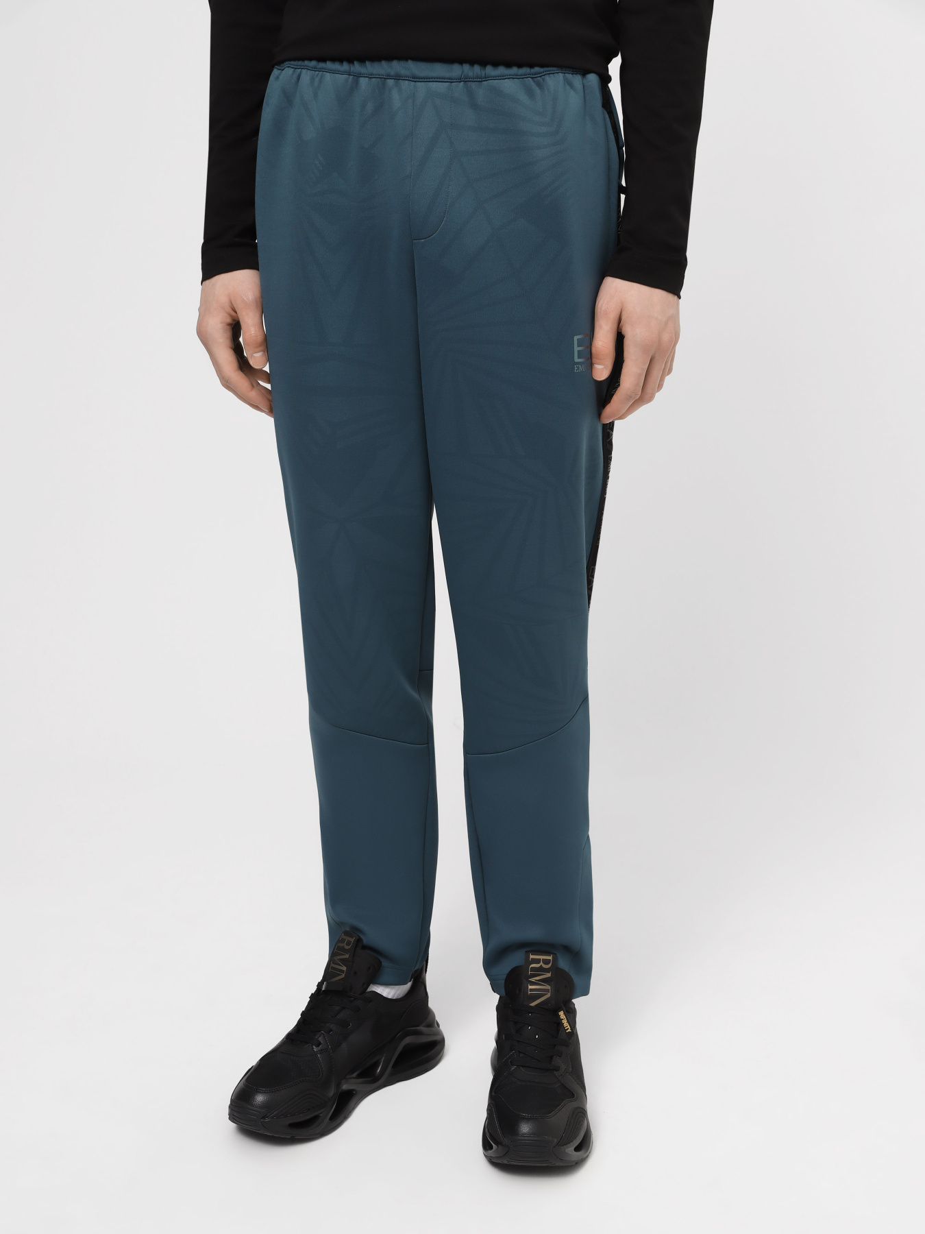 Штаны спортивные EA7 Vigor7 модель 3DPP55-PJAHZ-1821 Фото