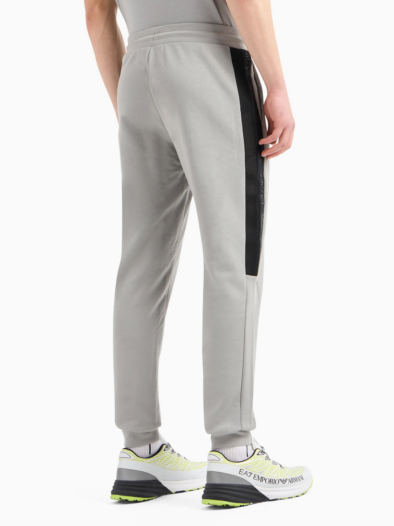 Спортивні штани EA7 Logo Series модель 3DPP76-PJEQZ-0923 Спортивні штани EA7 Logo Series модель 3DPP76-PJEQZ-0923 Фото