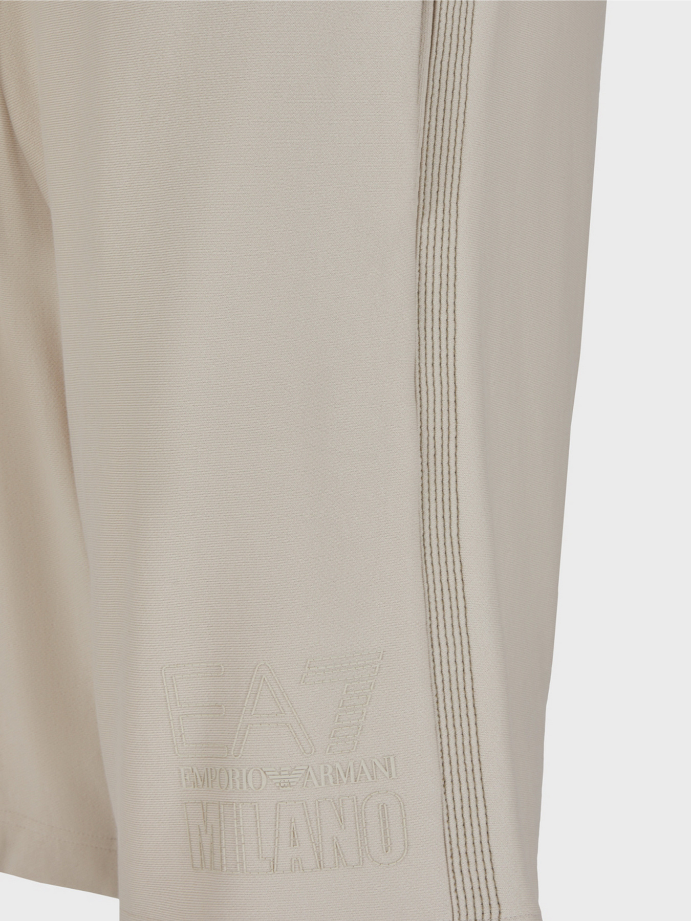 Повсякденні шорти EA7 Logo Series модель 3DPS77-PJTKZ-1946 Фото