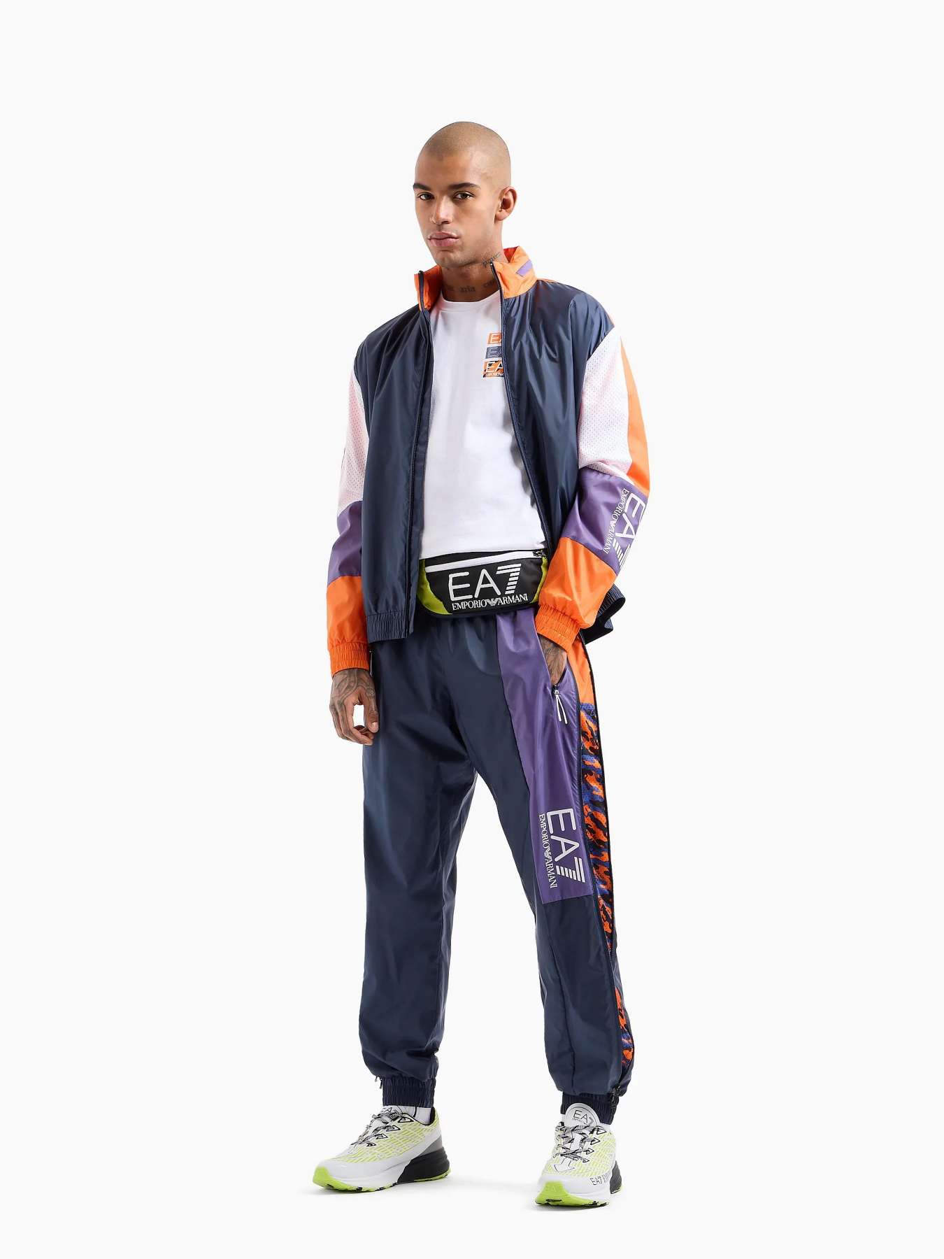 Футболка EA7 Graphic Series модель 3DPT12-PJ7BZ-1100 Фото