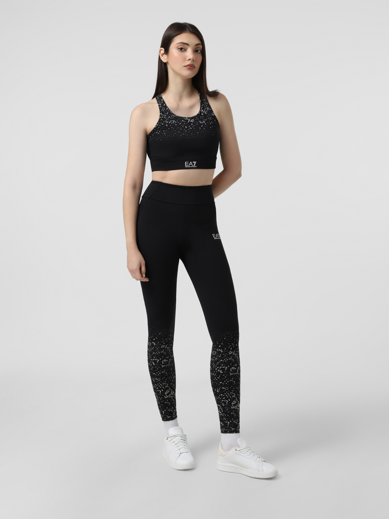 Спортивный топ EA7 модель 7W000588-AF12625-UC001 Спортивный топ EA7 модель 7W000588-AF12625-UC001 Фото