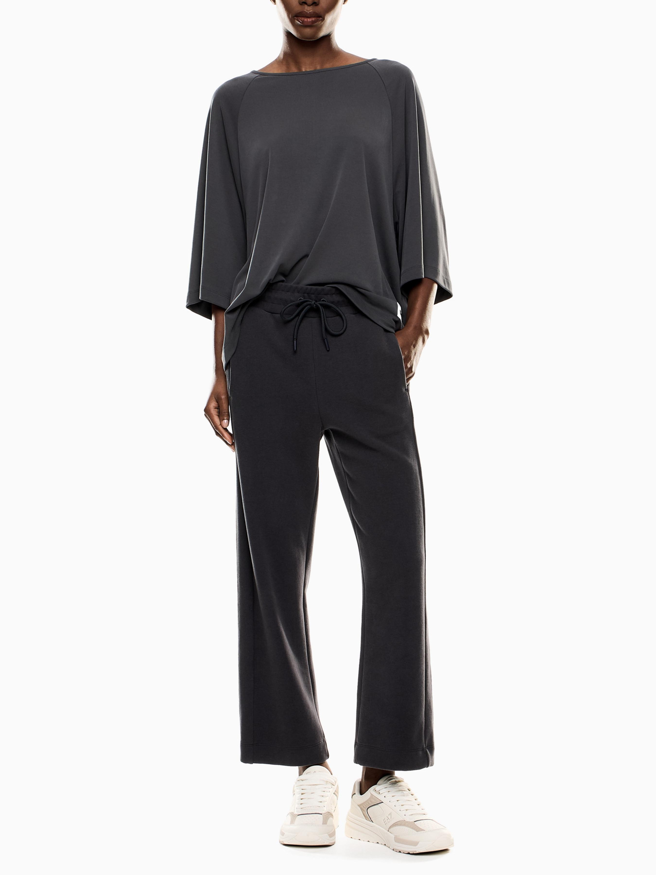 Штаны спортивные EA7 модель 7W000568-AF15528-U8117 Фото