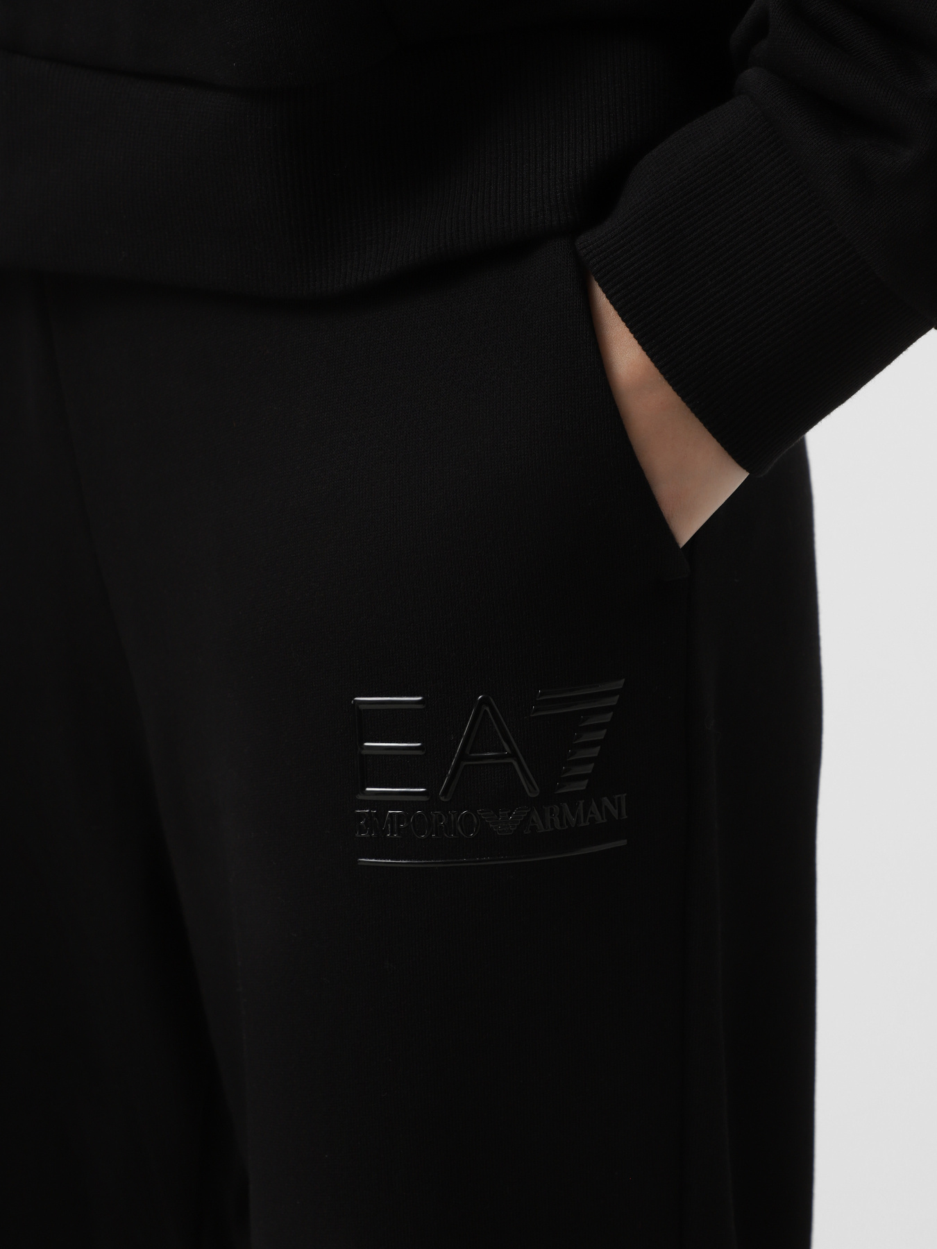 Спортивный костюм EA7 модель 7W000420-AF12473-UC001 Фото