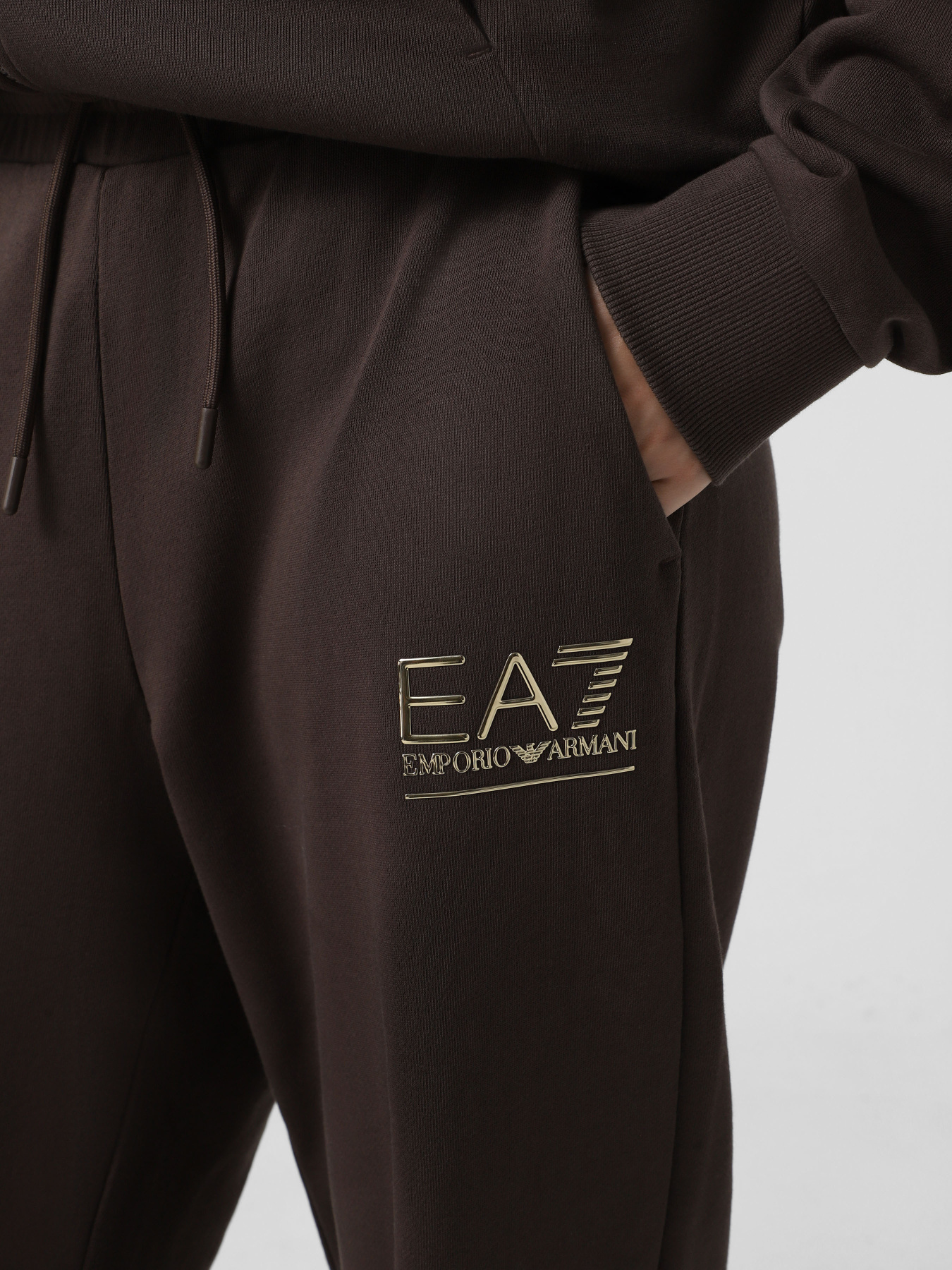 Спортивный костюм EA7 модель 7W000420-AF12473-U6063 Фото