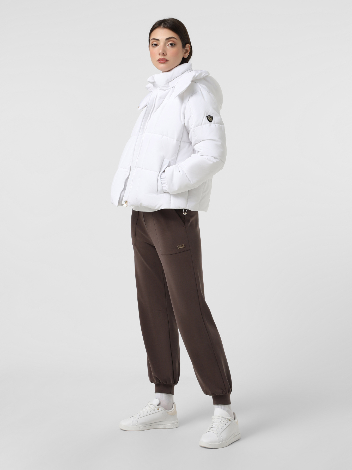 Зимняя куртка EA7 модель 7W000647-AF16074-M0146 Зимняя куртка EA7 модель 7W000647-AF16074-M0146 Фото