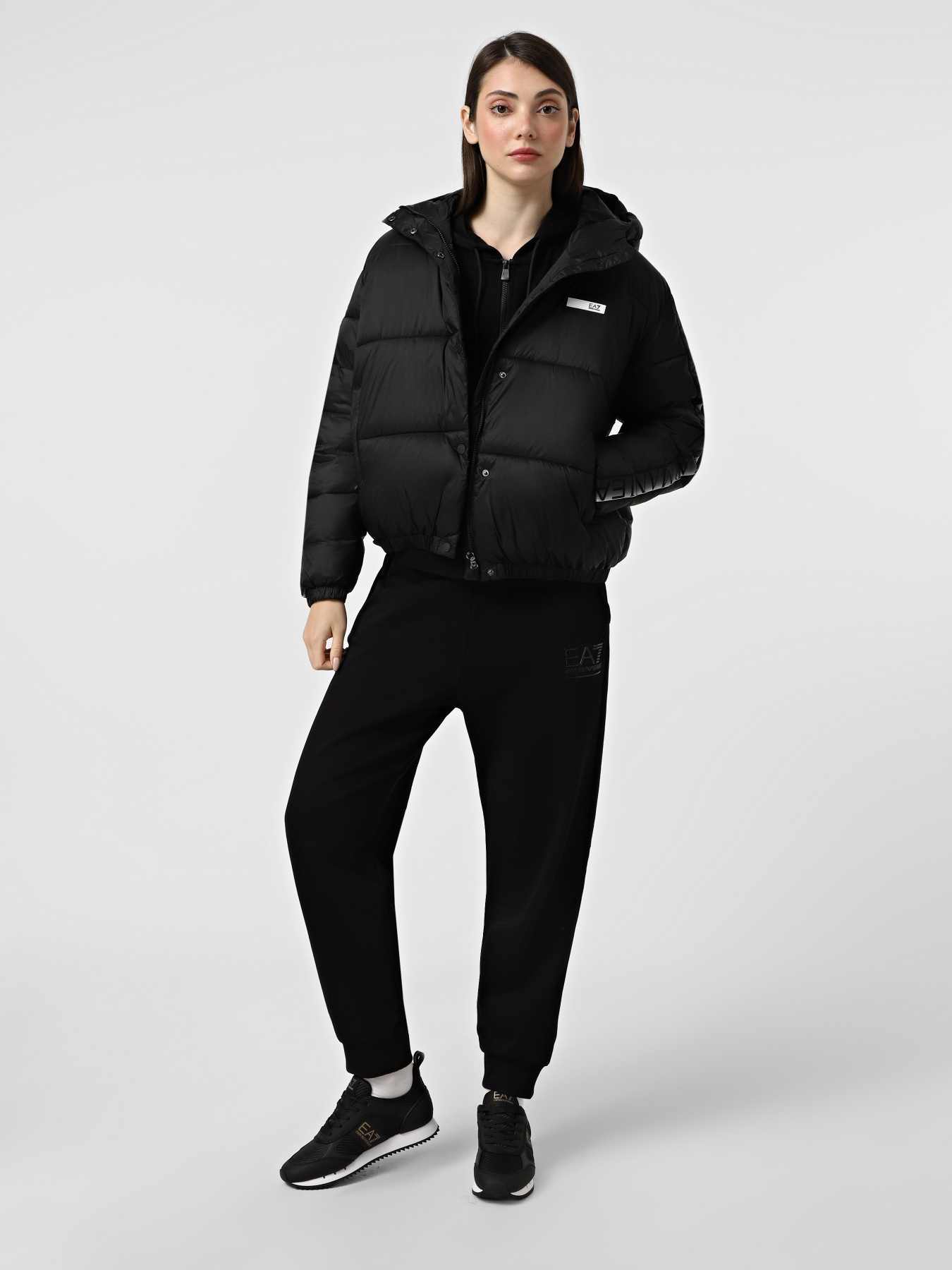 Зимова куртка EA7 модель 7W000681-AF16413-UC001 Зимова куртка EA7 модель 7W000681-AF16413-UC001 Фото