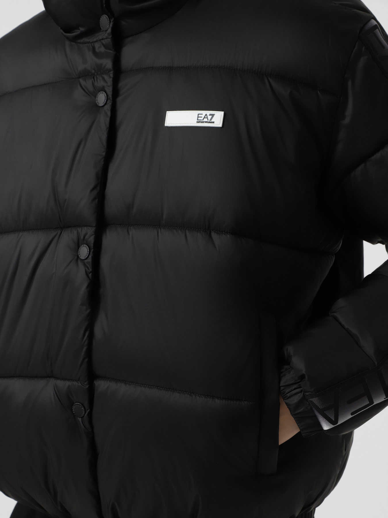 Зимова куртка EA7 модель 7W000681-AF16413-UC001 Фото