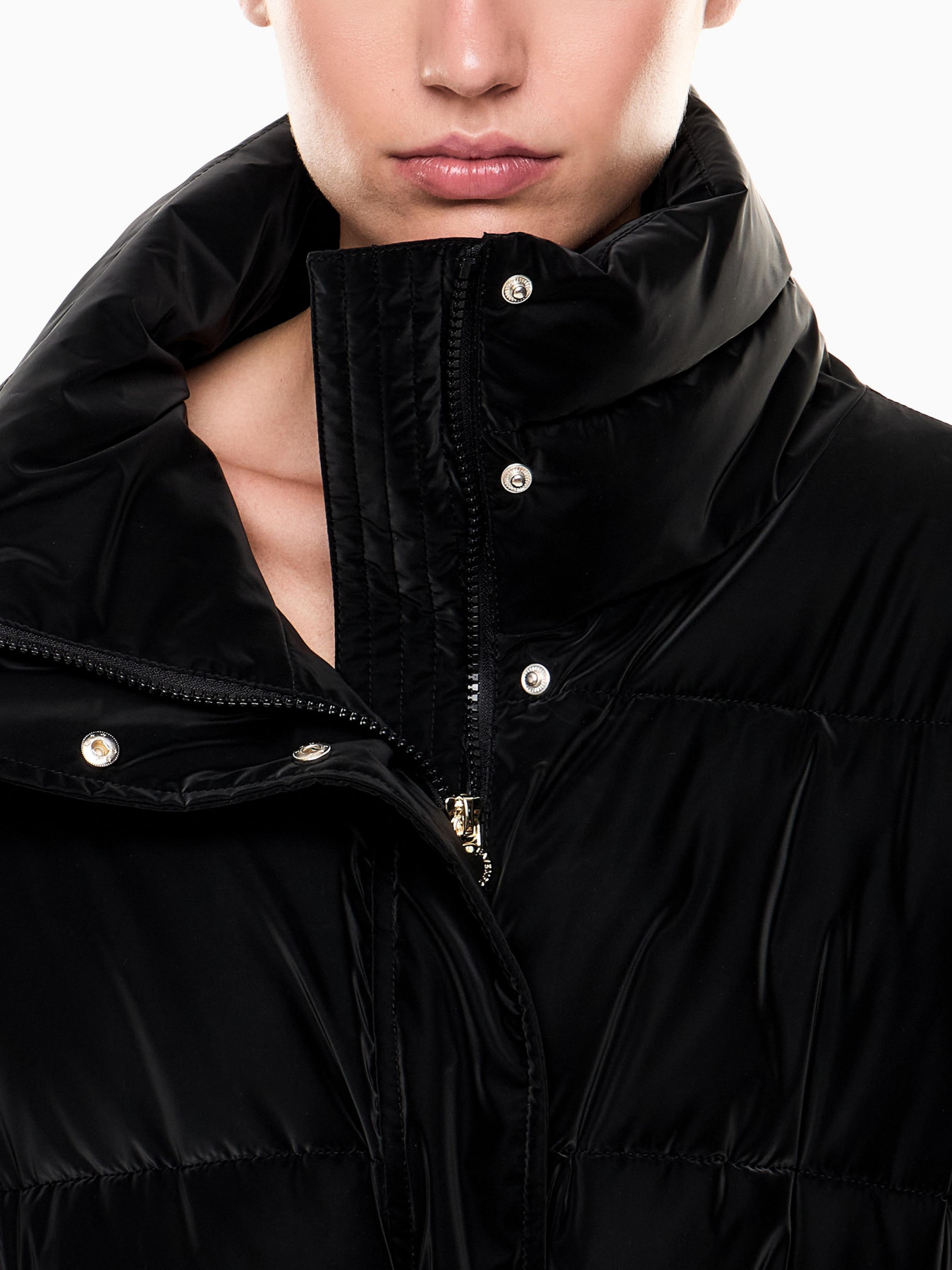 Зимняя куртка EA7 модель 7W000652-AF16078-UC001 Фото