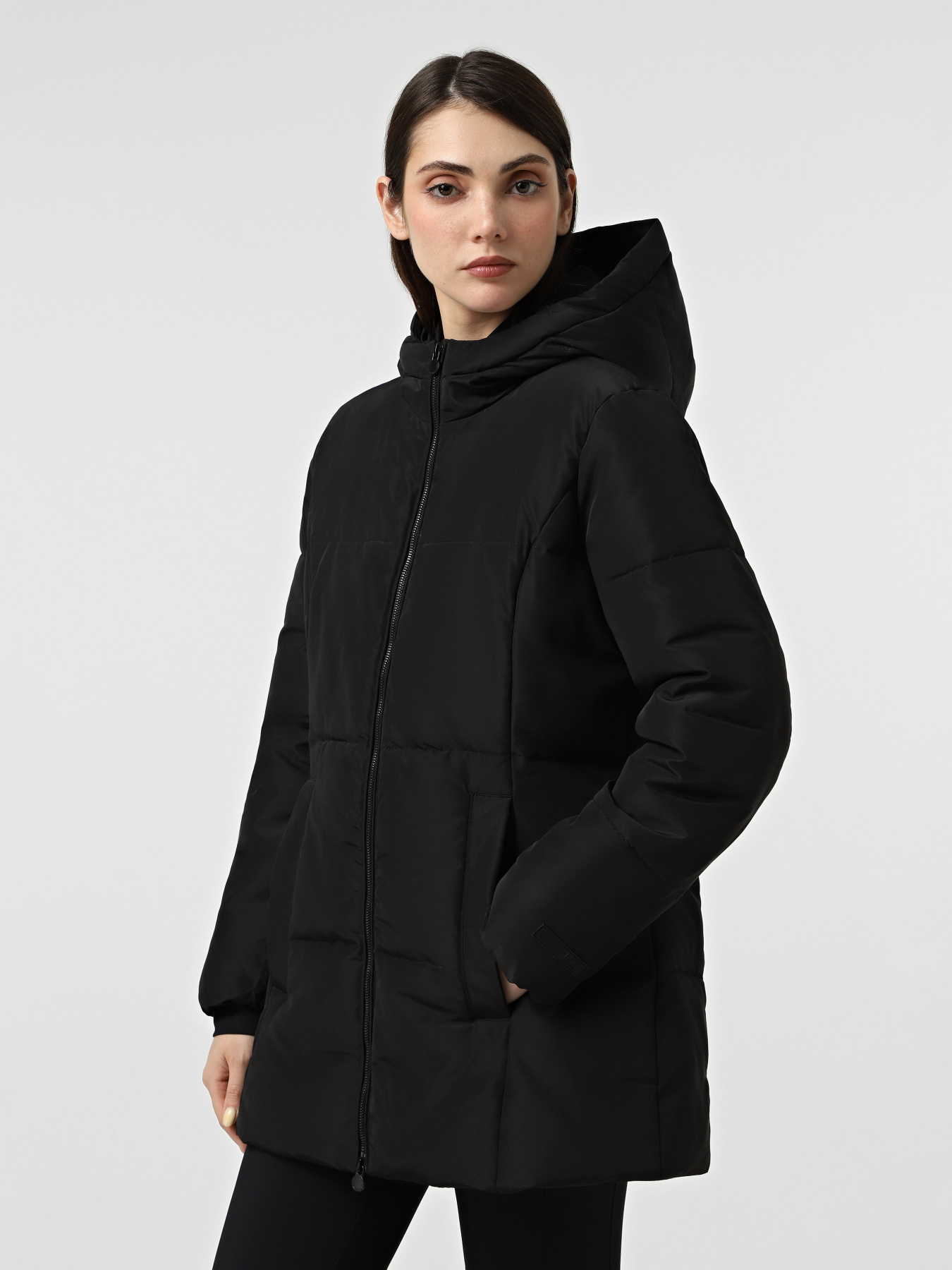 Зимняя куртка EA7 модель 7W000793-AF16074-UC001 Зимняя куртка EA7 модель 7W000793-AF16074-UC001 Фото