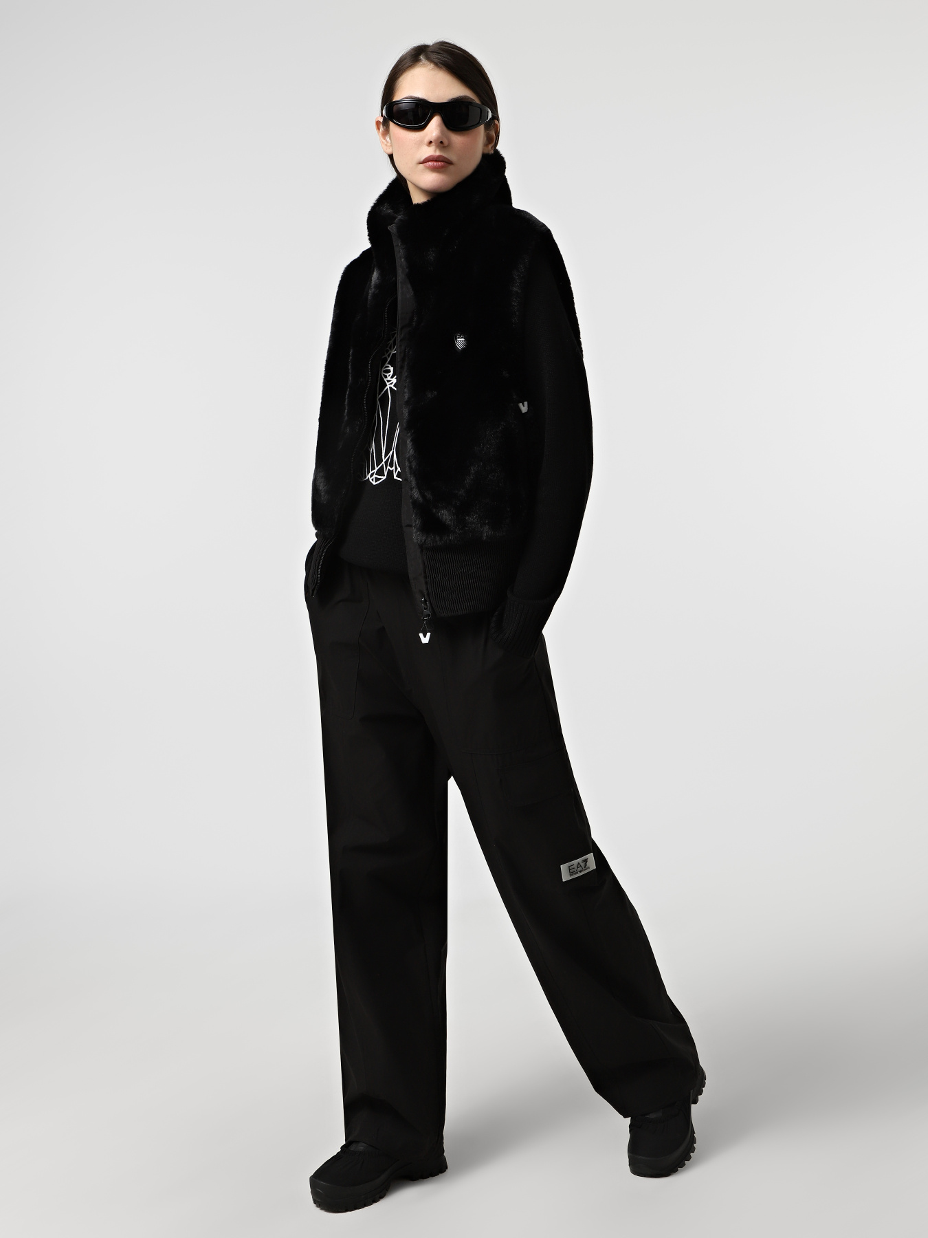 Жилет EA7 модель 7W000790-AF14797-UC001 Фото