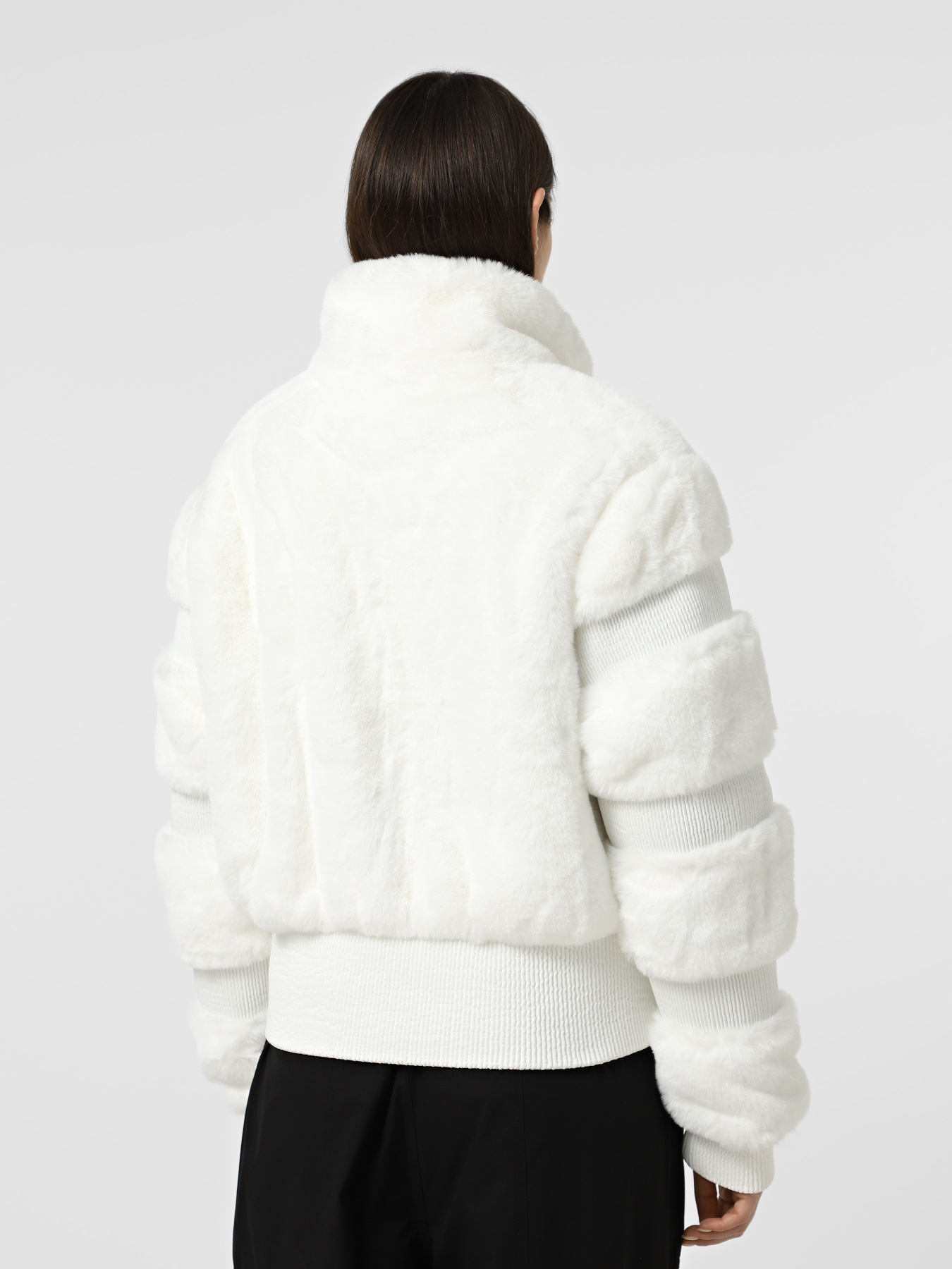 Шуба EA7 модель 7W000380-AF14797-U0002 Фото