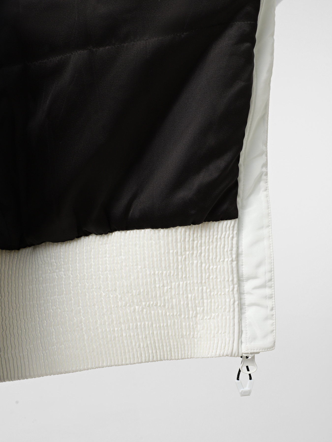 Шуба EA7 модель 7W000380-AF14797-U0002 Фото