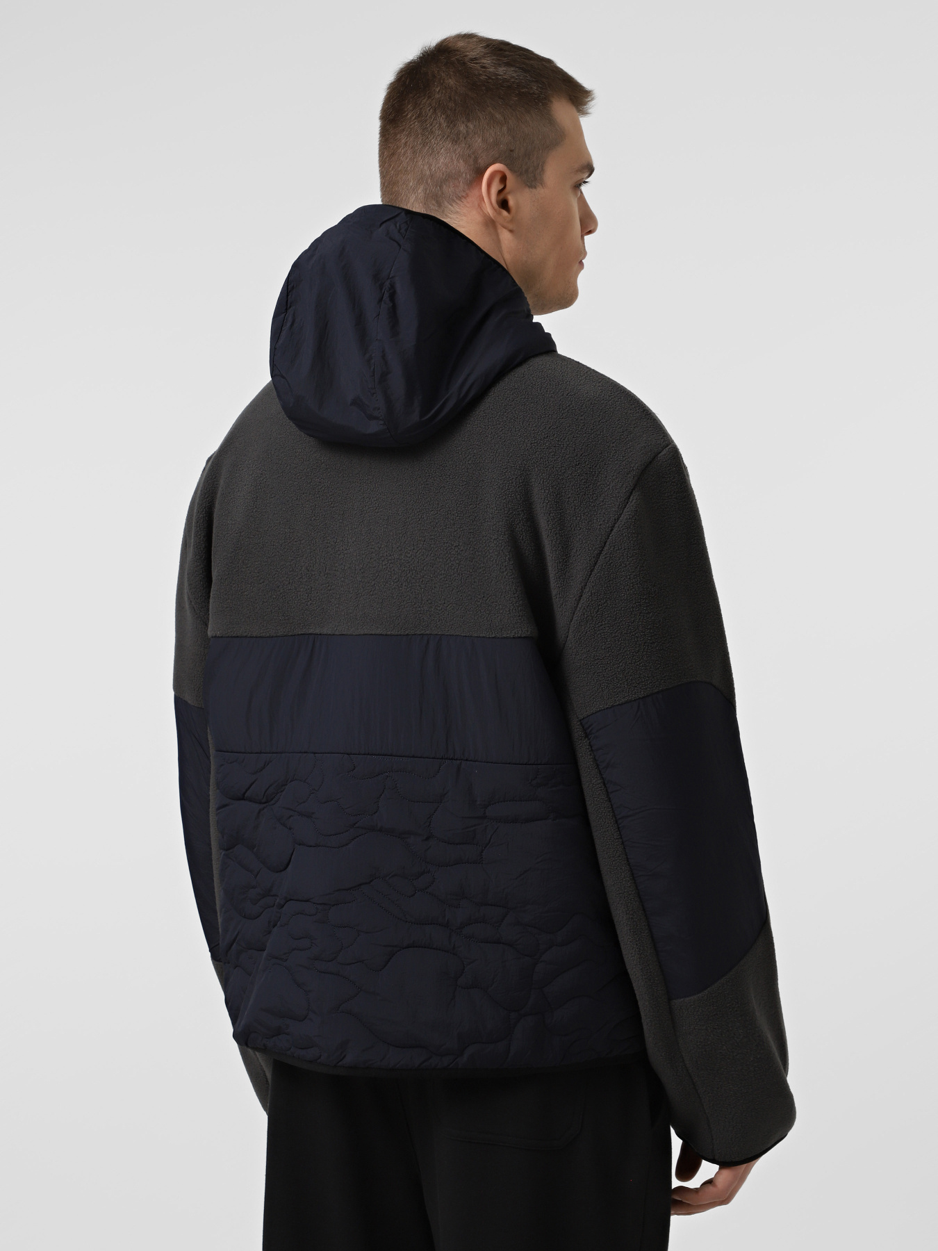 Демисезонная куртка EA7 модель 7X000396-AF16804-U8117 Фото