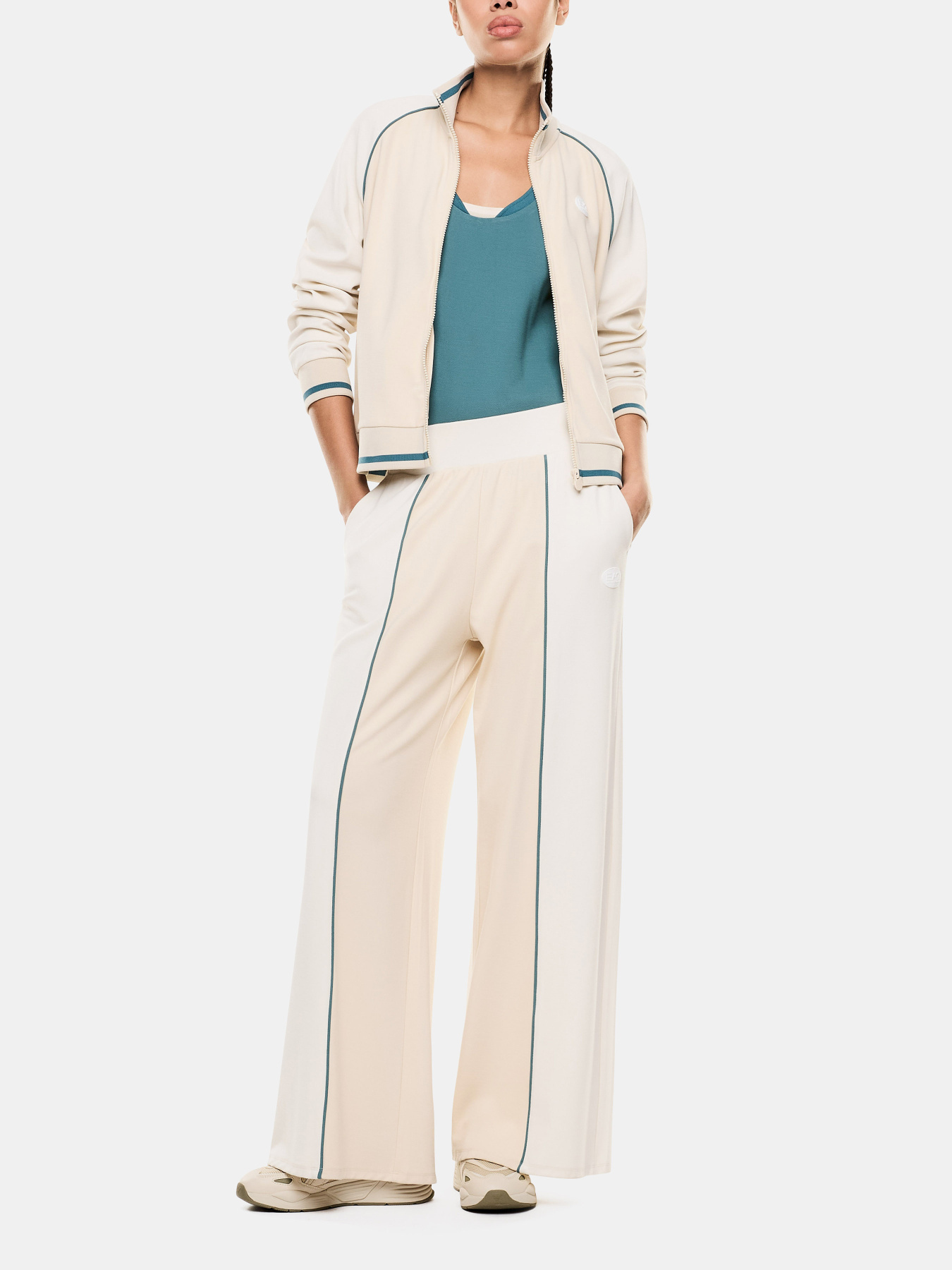 Спортивні штани EA7 модель 7W000914-AF13289-U1088 Спортивні штани EA7 модель 7W000914-AF13289-U1088 Фото