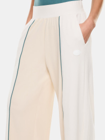 Спортивні штани EA7 модель 7W000914-AF13289-U1088 Спортивні штани EA7 модель 7W000914-AF13289-U1088 Фото