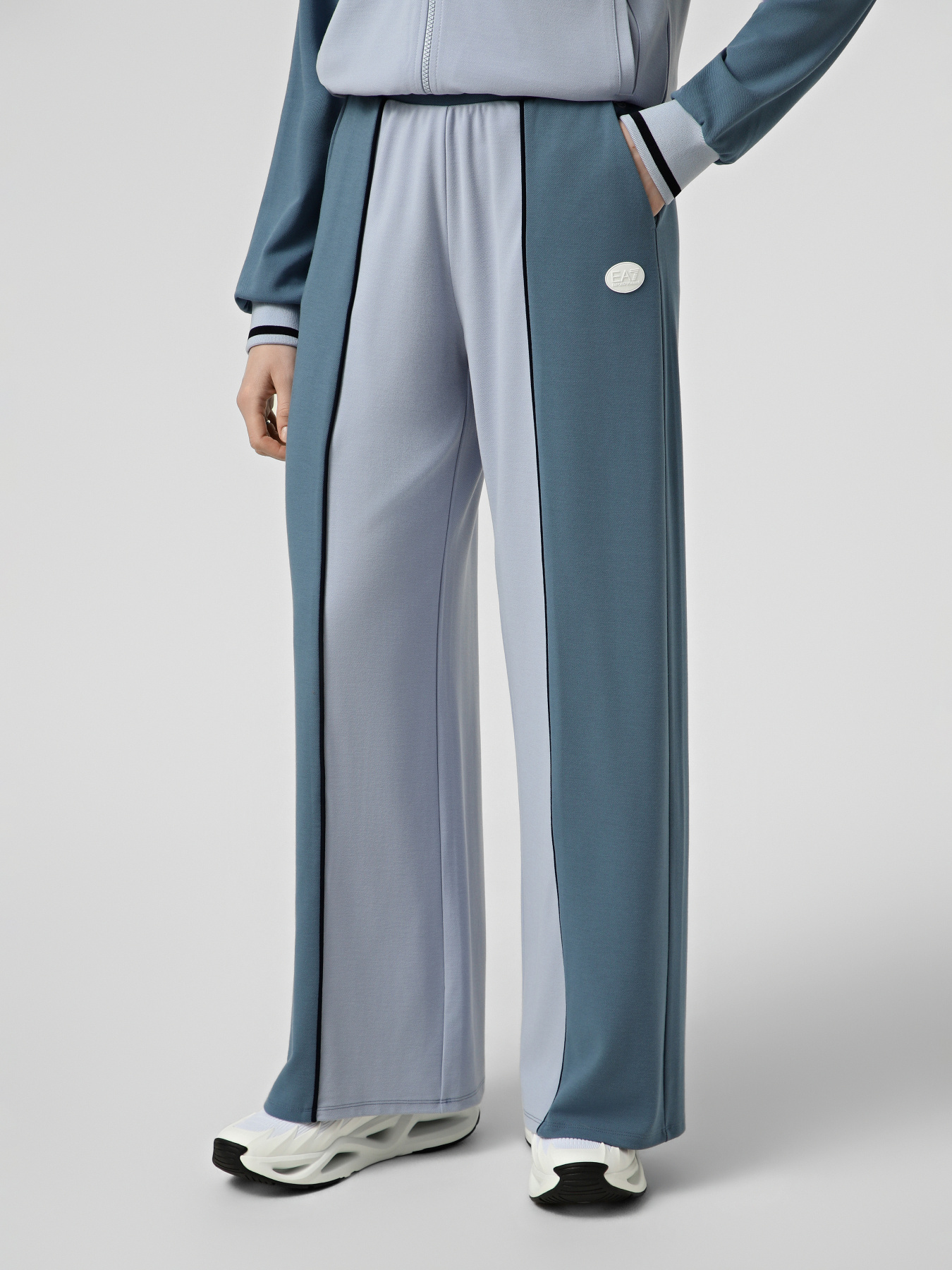 Штани EA7 модель 7W000914-AF13289-U9309 Фото