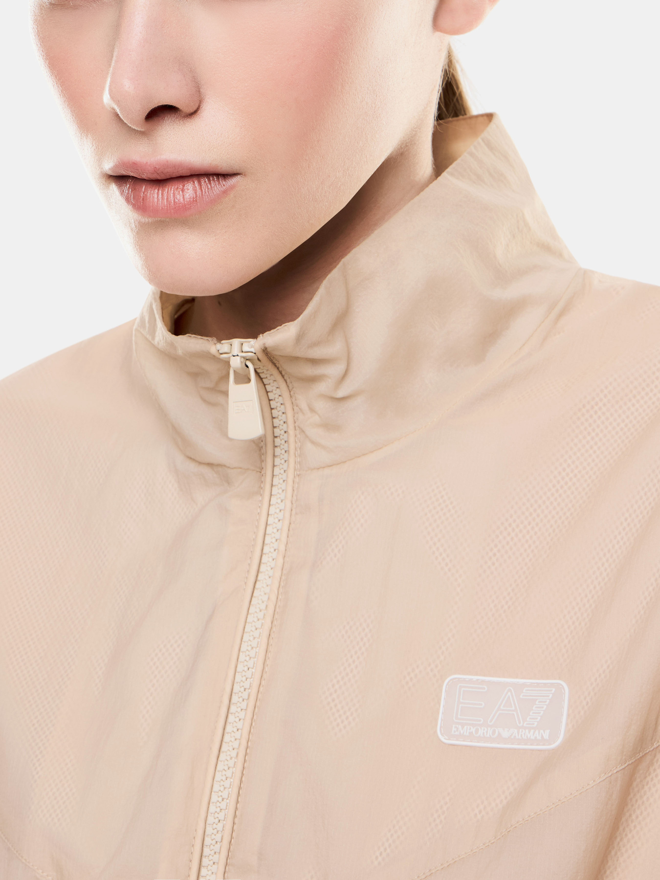 Куртки та дублянки EA7 модель 7W001013-AF20849-U1088 Фото