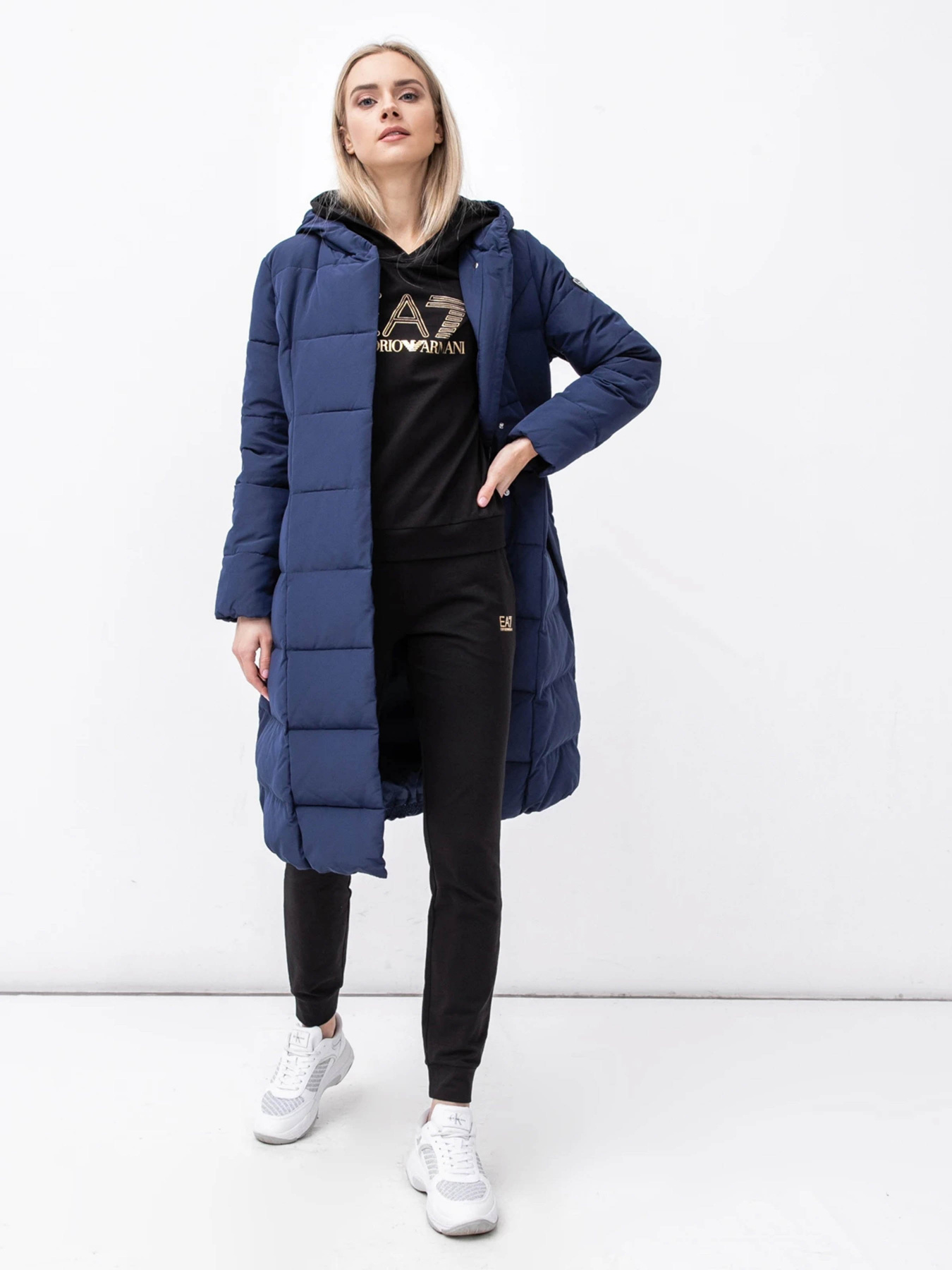 Зимняя куртка EA7 модель 6KTL11-TN8AZ-1554 Зимняя куртка EA7 модель 6KTL11-TN8AZ-1554 Фото