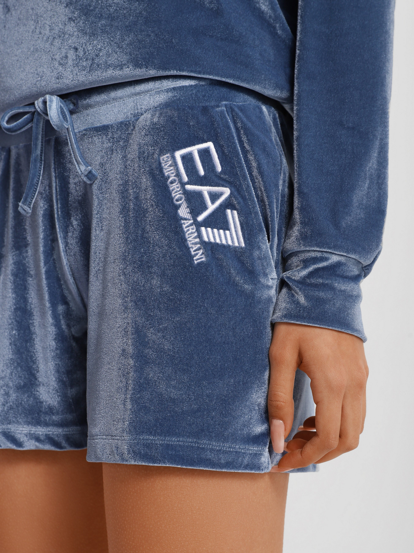 Спортивний комплект EA7 модель 3LTV65-TJDWZ-1537 Фото