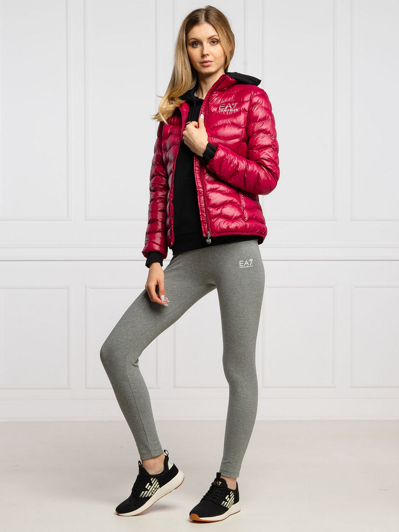 Демісезонна куртка EA7 модель 8NTB21-TN12Z-1410 Фото