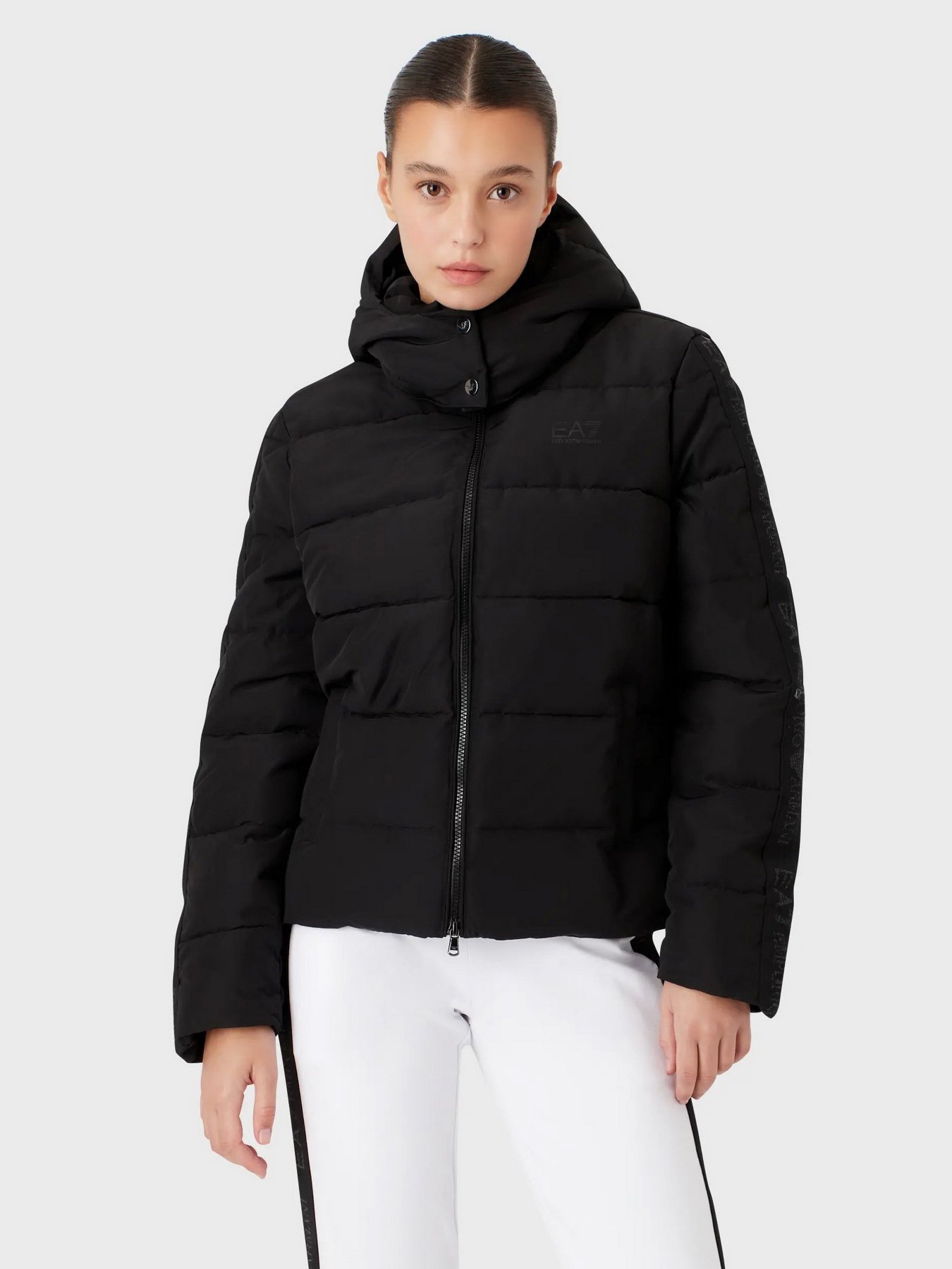 Зимняя куртка EA7 Logo Series модель 6LTB18-TN8AZ-1200 Фото