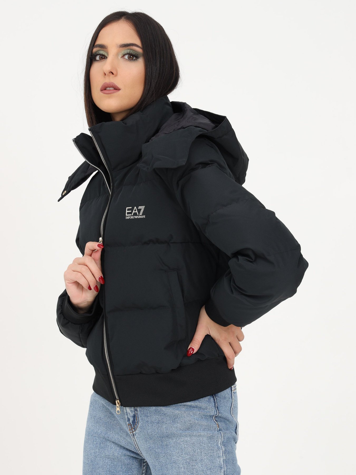 Зимняя куртка EA7 Premium Shield модель 6LTB04-TN8AZ-0200 Фото