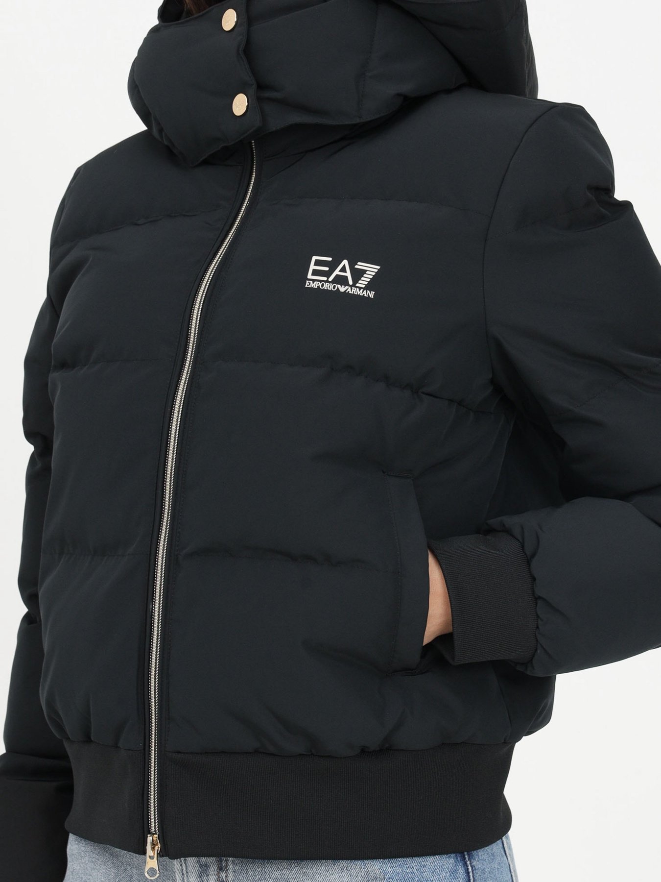 Зимняя куртка EA7 Premium Shield модель 6LTB04-TN8AZ-0200 Фото