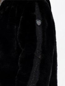 Шуба EA7 модель 6LTB06-TN2ZZ-1200 Шуба EA7 модель 6LTB06-TN2ZZ-1200 Фото