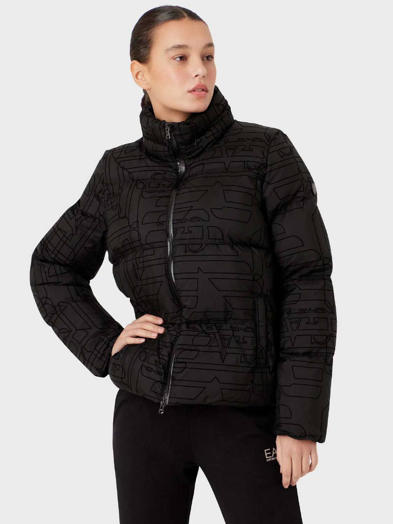 Зимняя куртка EA7 модель 6LTB13-TNAVZ-1200 Фото