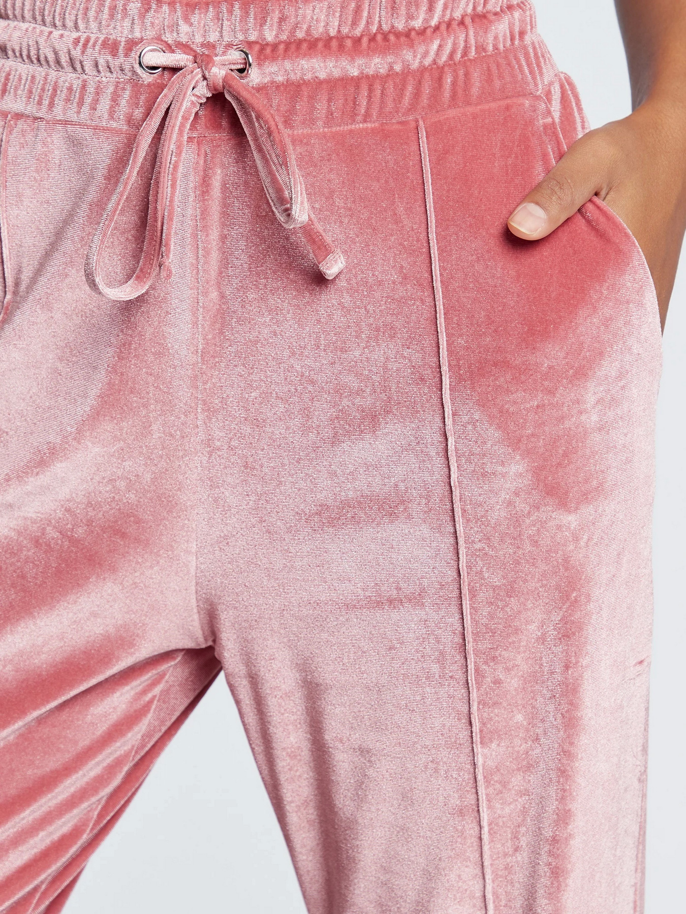 Штаны спортивные EA7 Athletic Velour модель 6LTP72-TJDWZ-1438 Фото