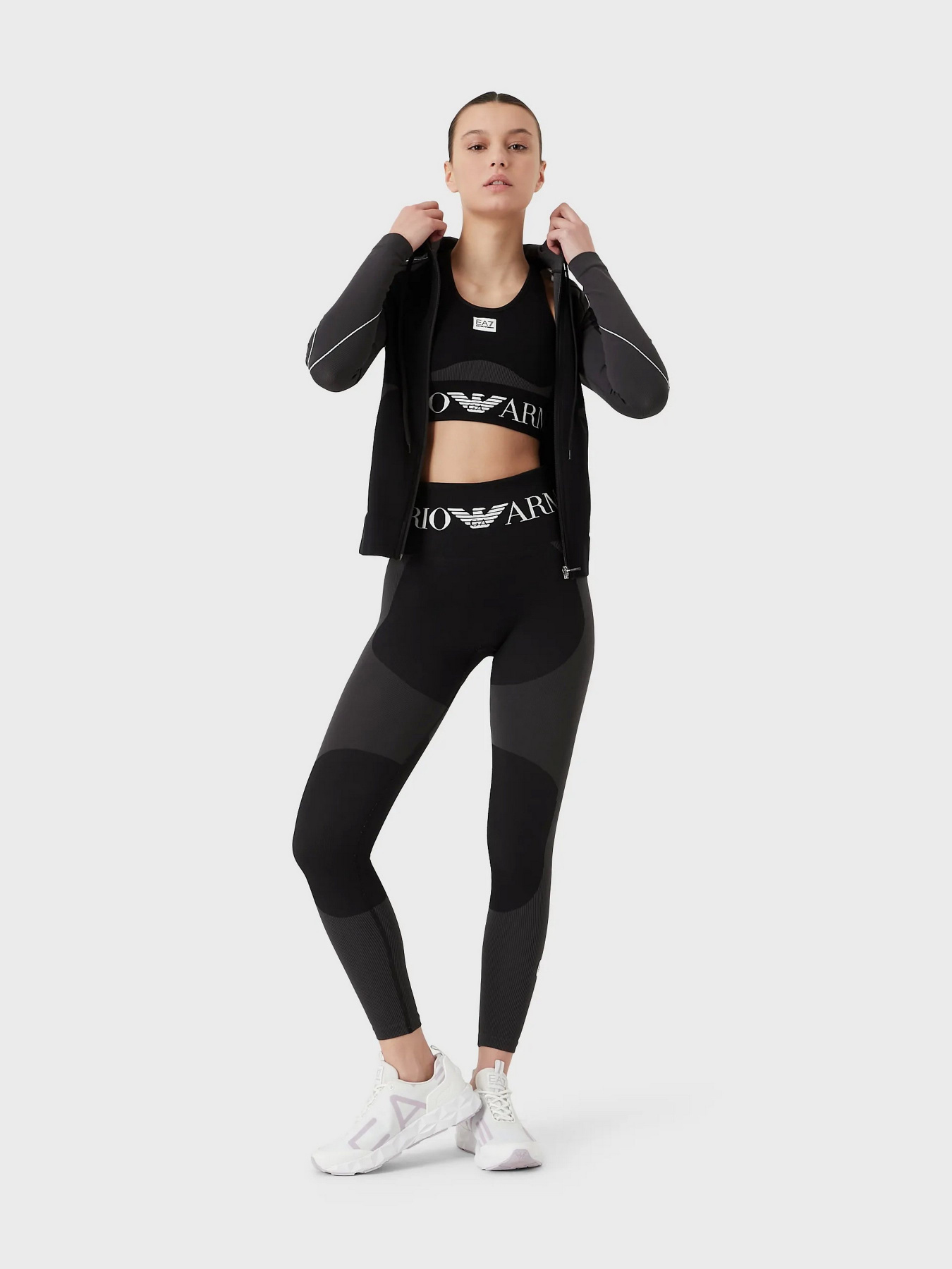 Топ спортивный EA7 модель 6LTH51-TJDGZ-1200 Фото