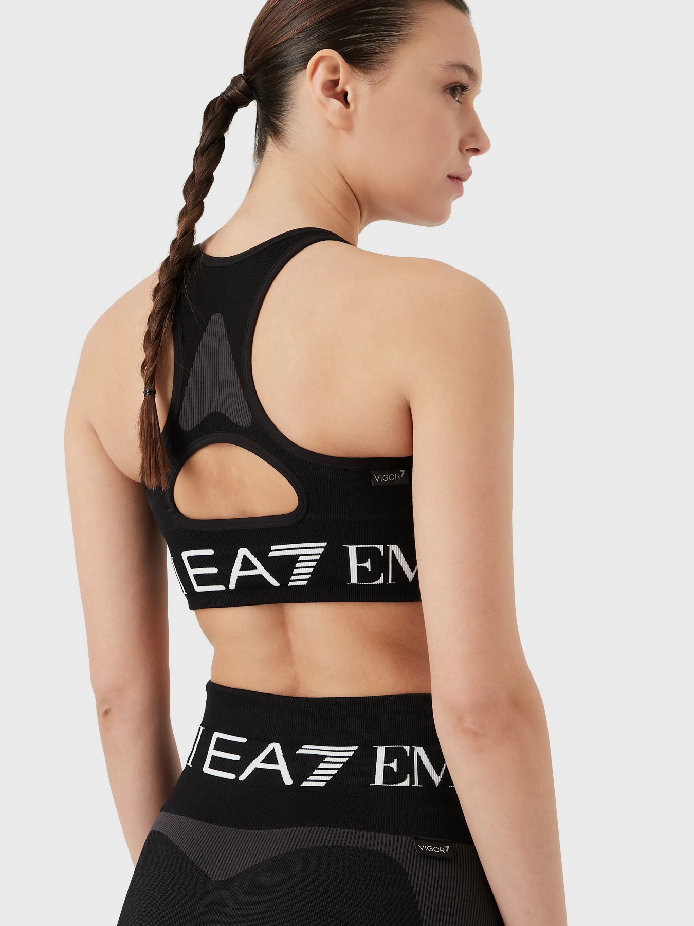 Спортивный топ EA7 модель 6LTH51-TJDGZ-1200 Спортивный топ EA7 модель 6LTH51-TJDGZ-1200 Фото