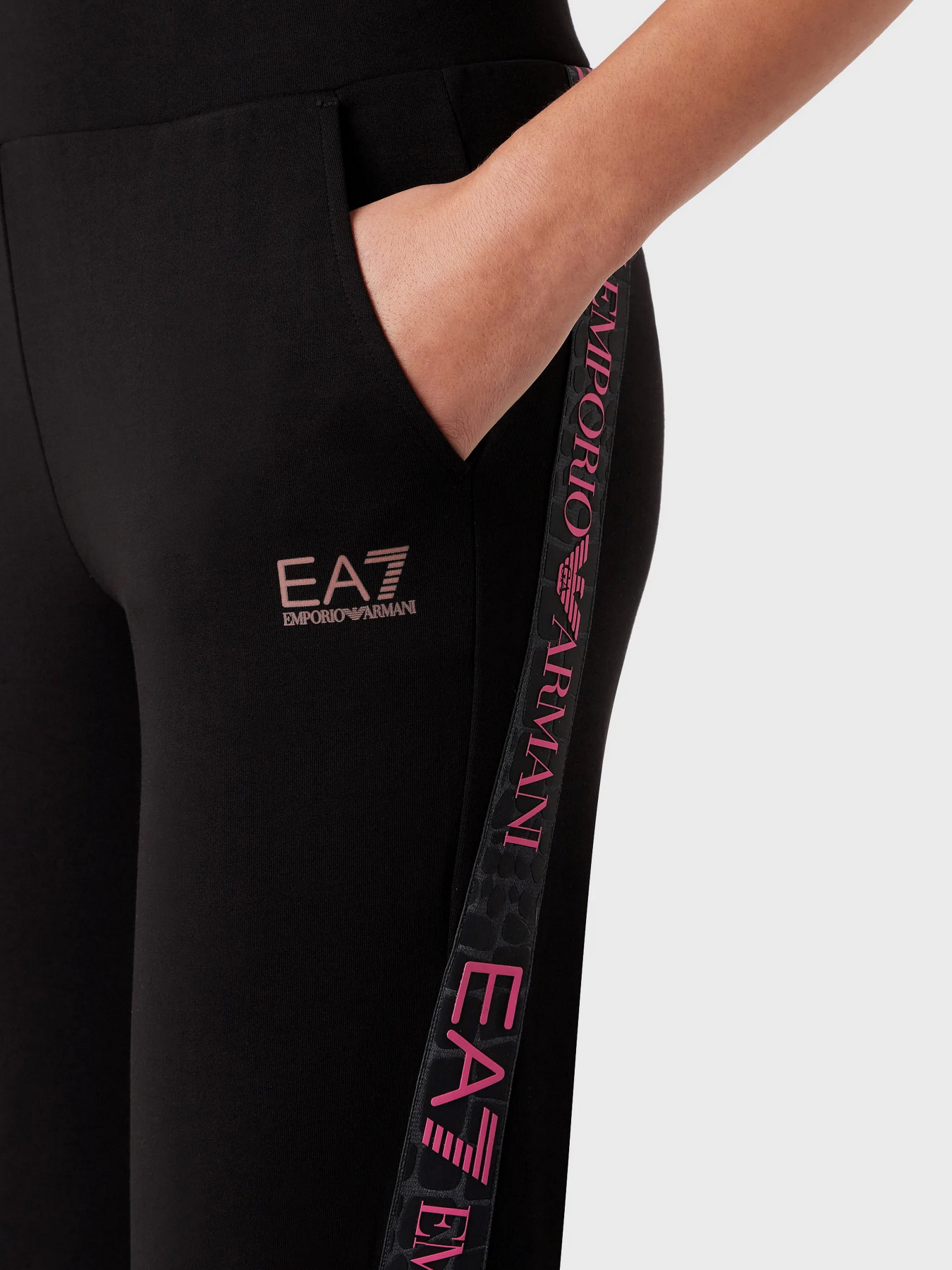 Штани спортивні EA7 Natural Ventus7 модель 3RTP55-TJKWZ-1200 Фото