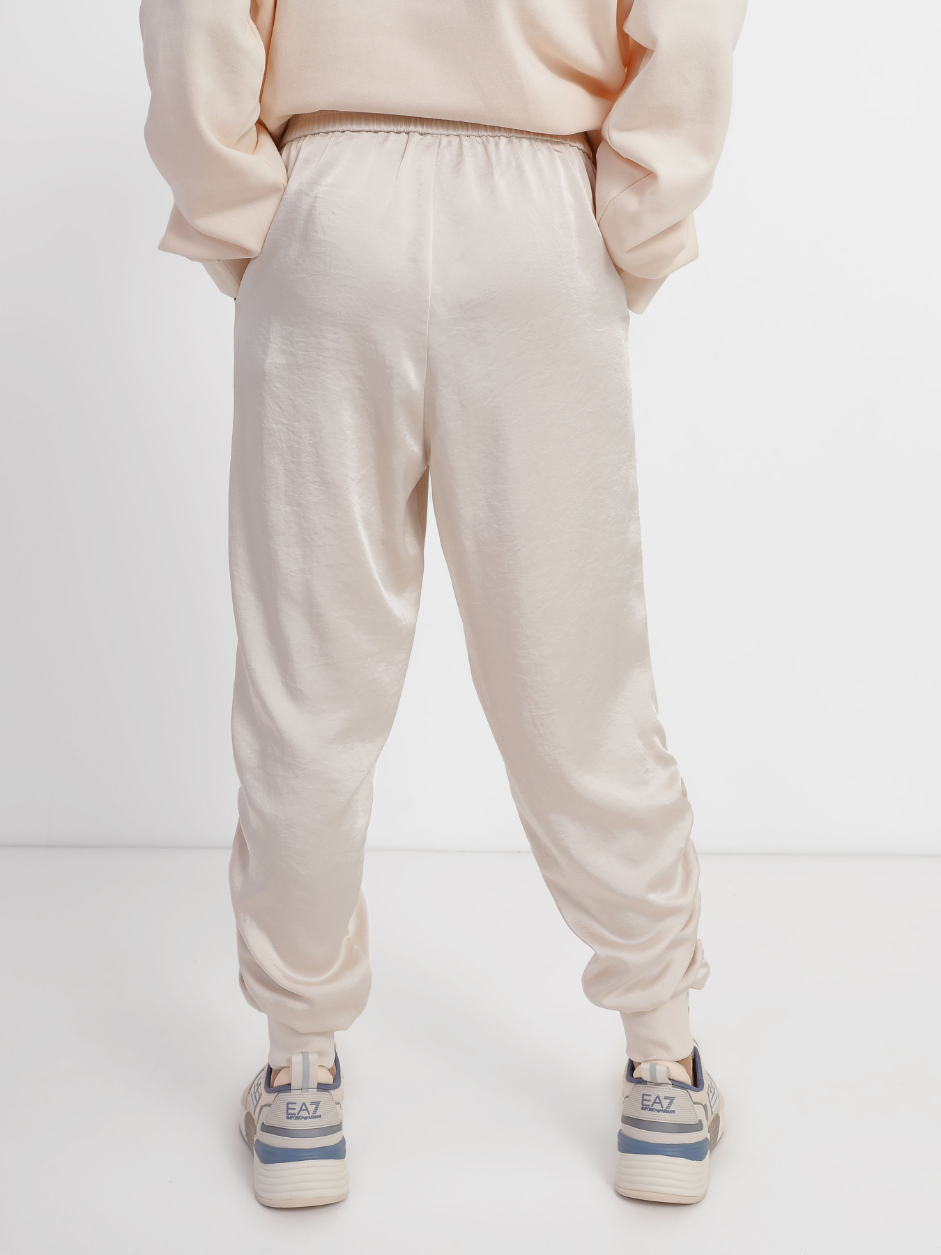 Штаны спортивные EA7 Sport Stylish модель 3RTP76-TNBLZ-1712 Штаны спортивные EA7 Sport Stylish модель 3RTP76-TNBLZ-1712 Фото