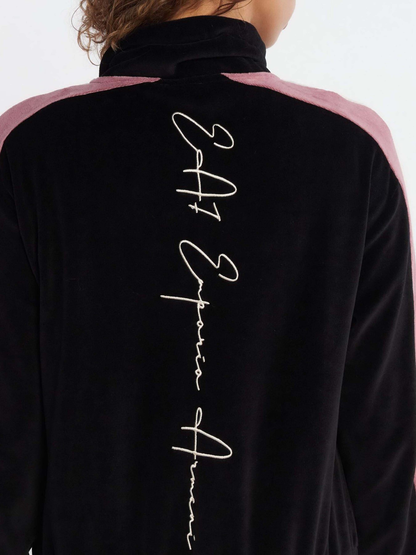 Кофта EA7 Athletic Velour модель 6RTM16-TJQEZ-1200 Кофта EA7 Athletic Velour модель 6RTM16-TJQEZ-1200 Фото