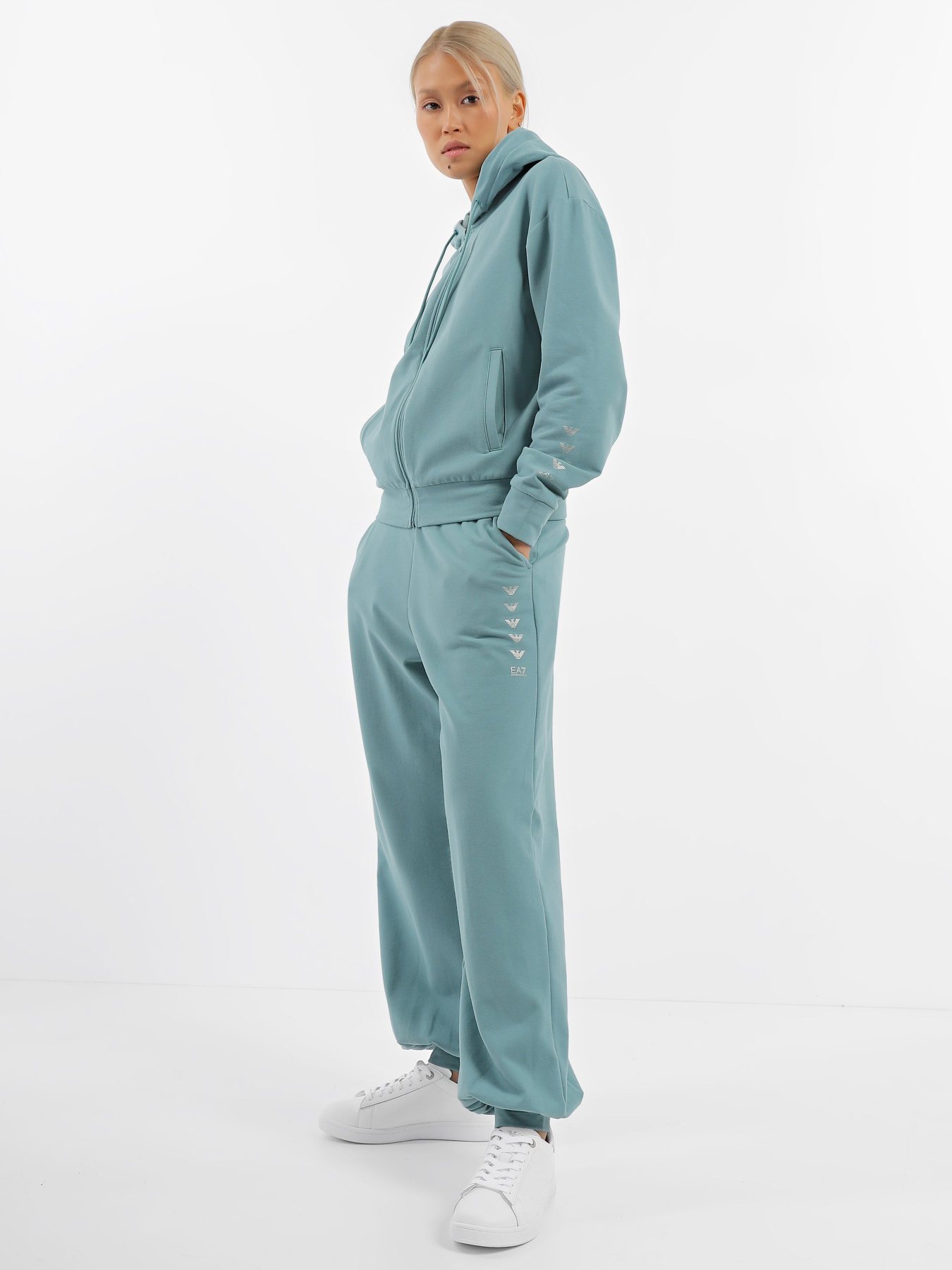 Спортивні штани EA7 Logo Series модель 6RTP68-TJPLZ-1807 Фото