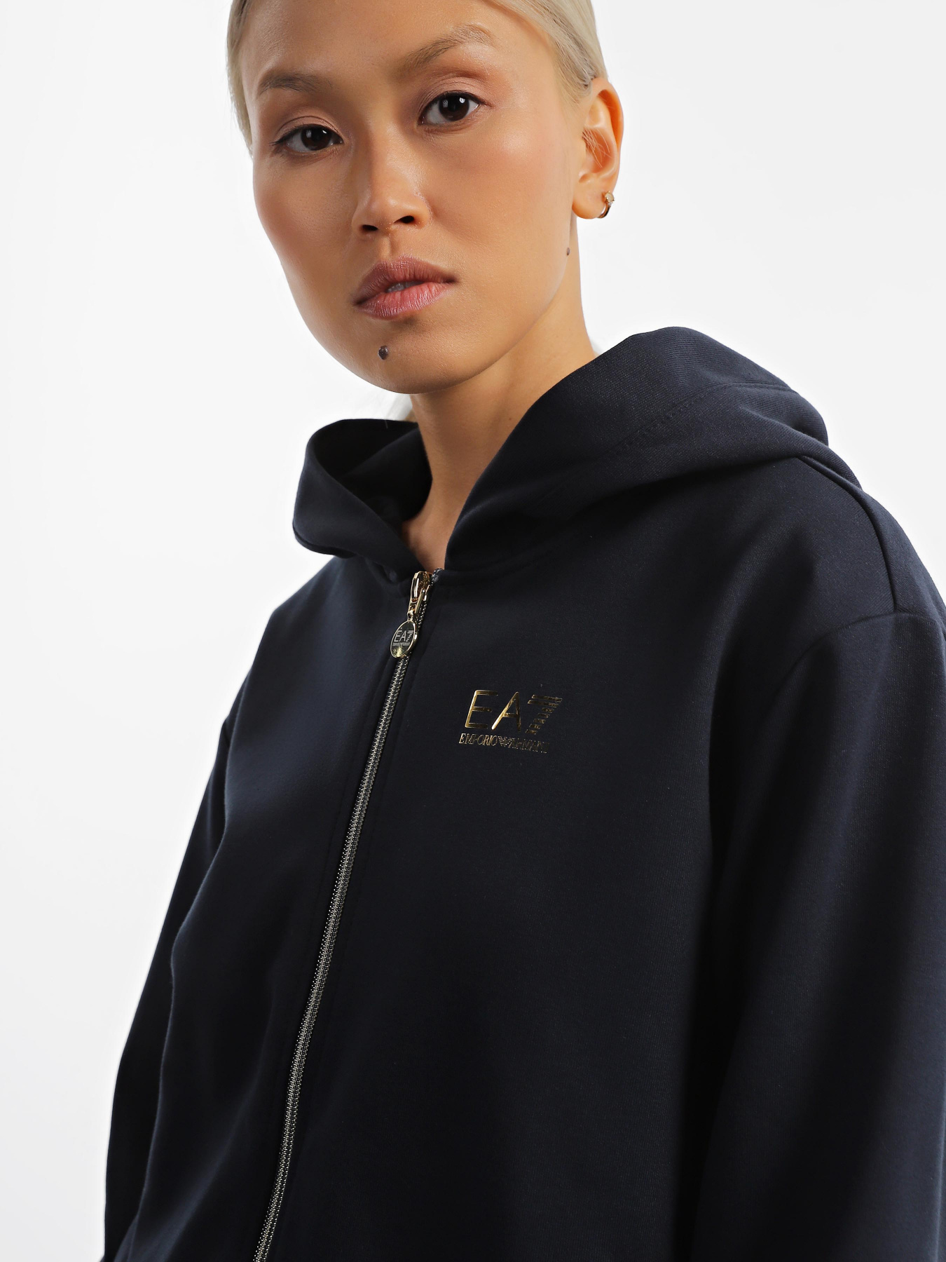 Спортивный костюм EA7 Logo Series модель 6RTV65-TJQLZ-0540 Фото