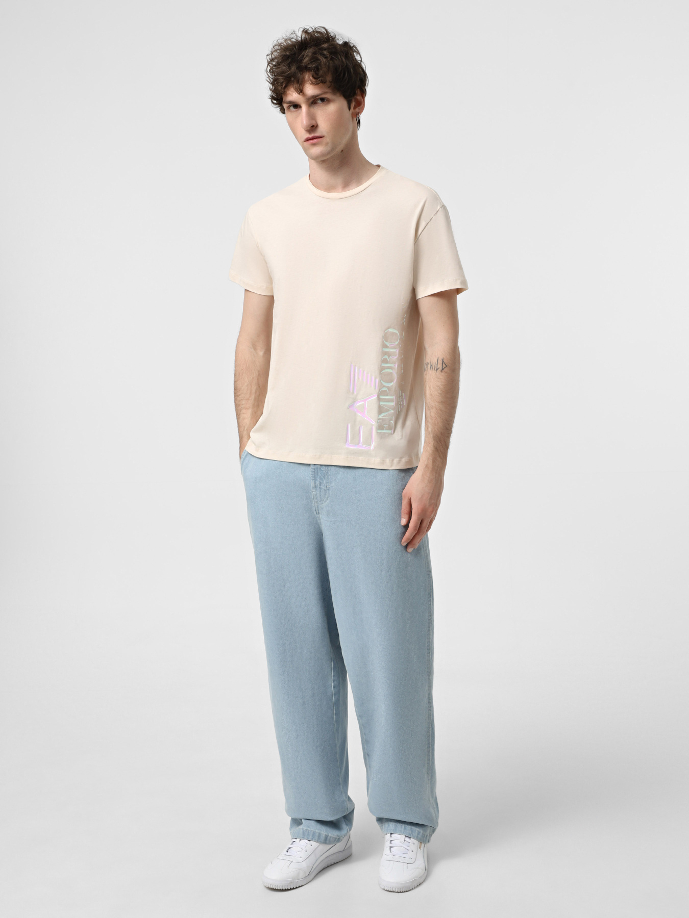 Футболка EA7 Logo Series модель 6RUT79-TJRQZ-1707 Фото